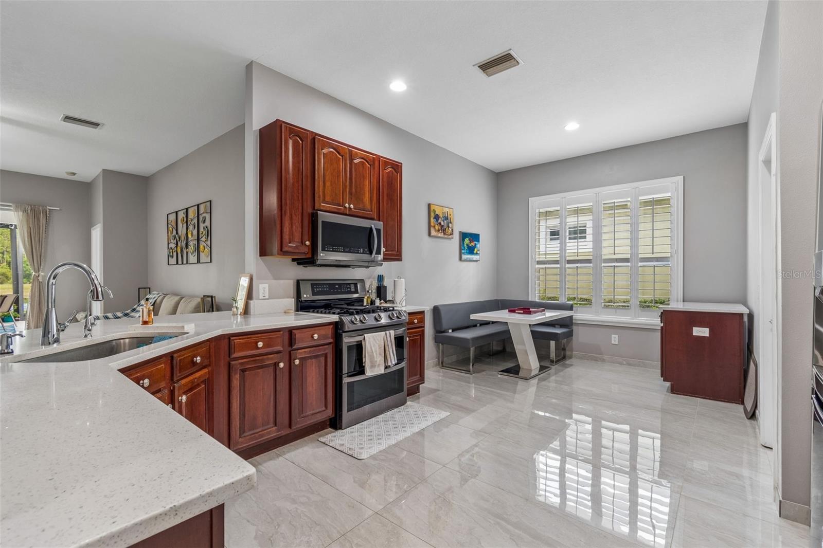 GRAND HAMPTON PH 4 - Residential