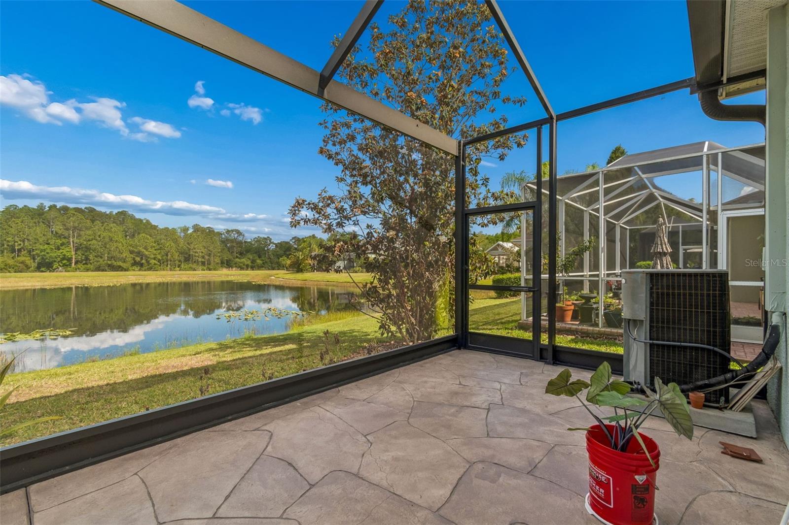 GRAND HAMPTON PH 4 - Residential