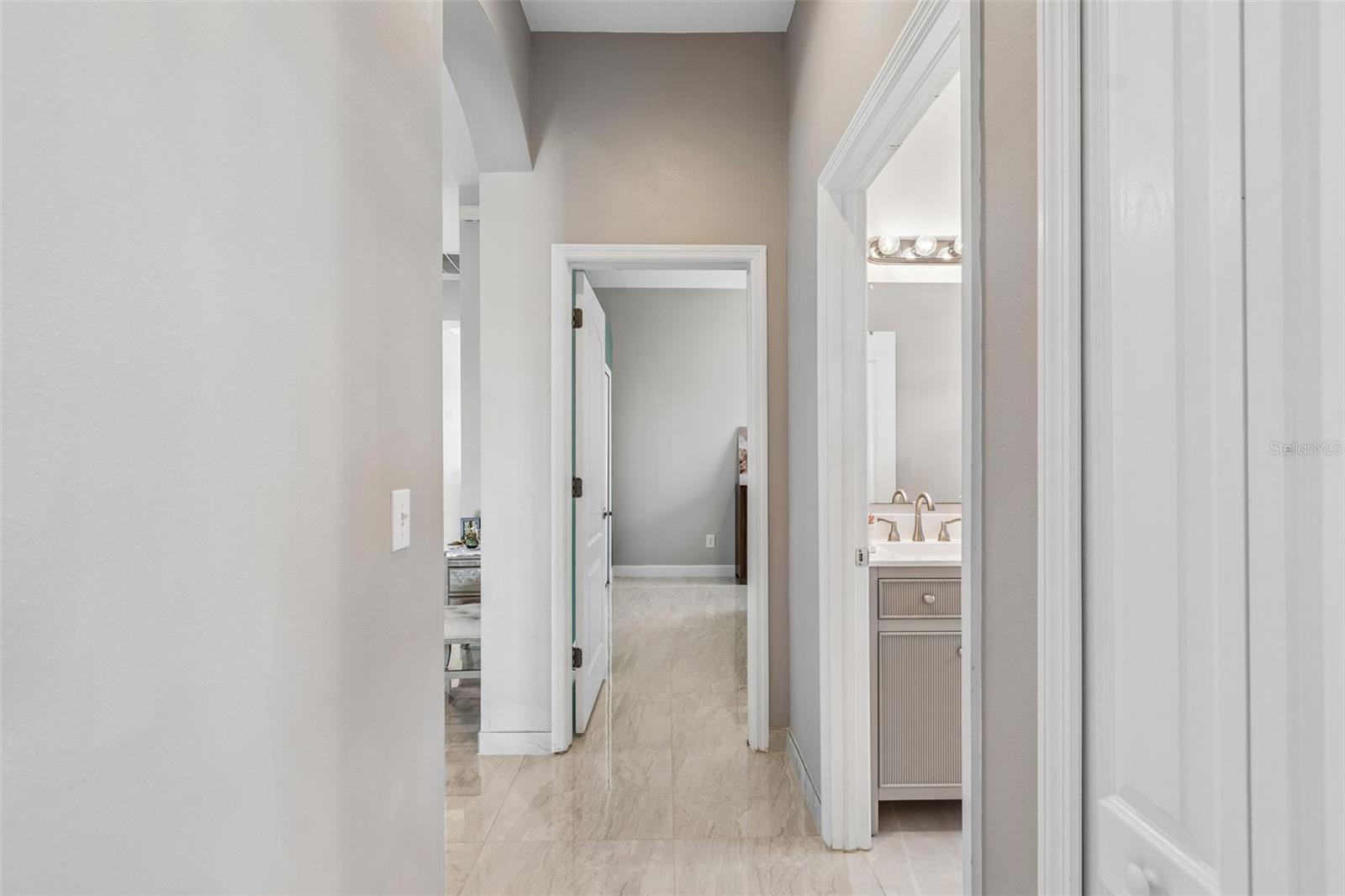 GRAND HAMPTON PH 4 - Residential