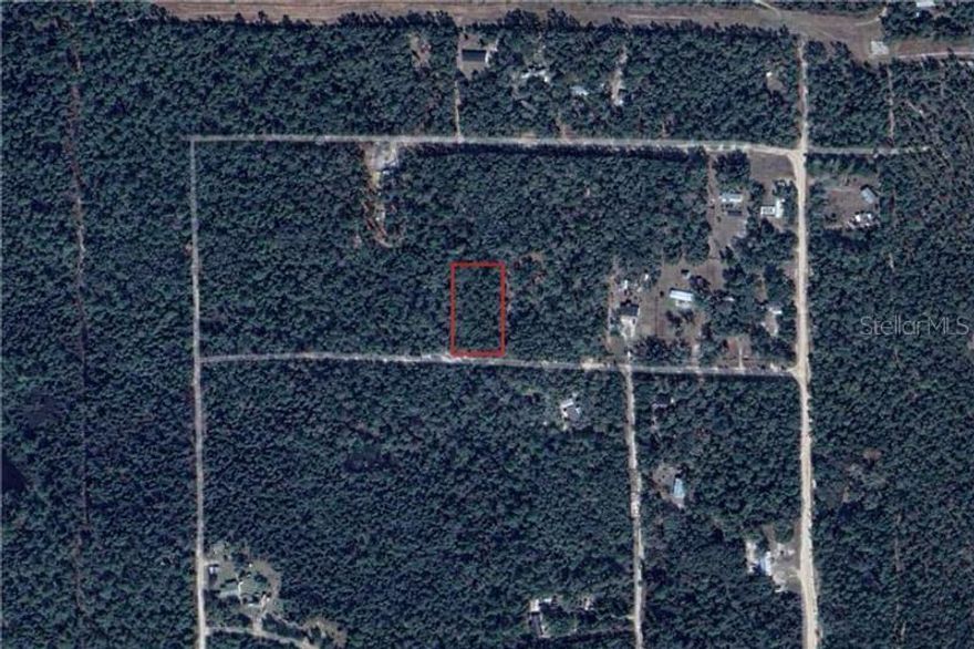 Situated on approximately 1.17 acres in the Interlachen Lakes Estates area, this wooded parcel provides plenty of space to build a custom home, place a manufactured home, or create a private retreat surrounded by nature. With plenty of open space, the property presents an excellent opportunity for buyers seeking affordable land with development potential in North Florida. Whether you're looking to build now or invest in land for the future, this property delivers a strong opportunity to secure acreage in a quiet and growing rural market.
