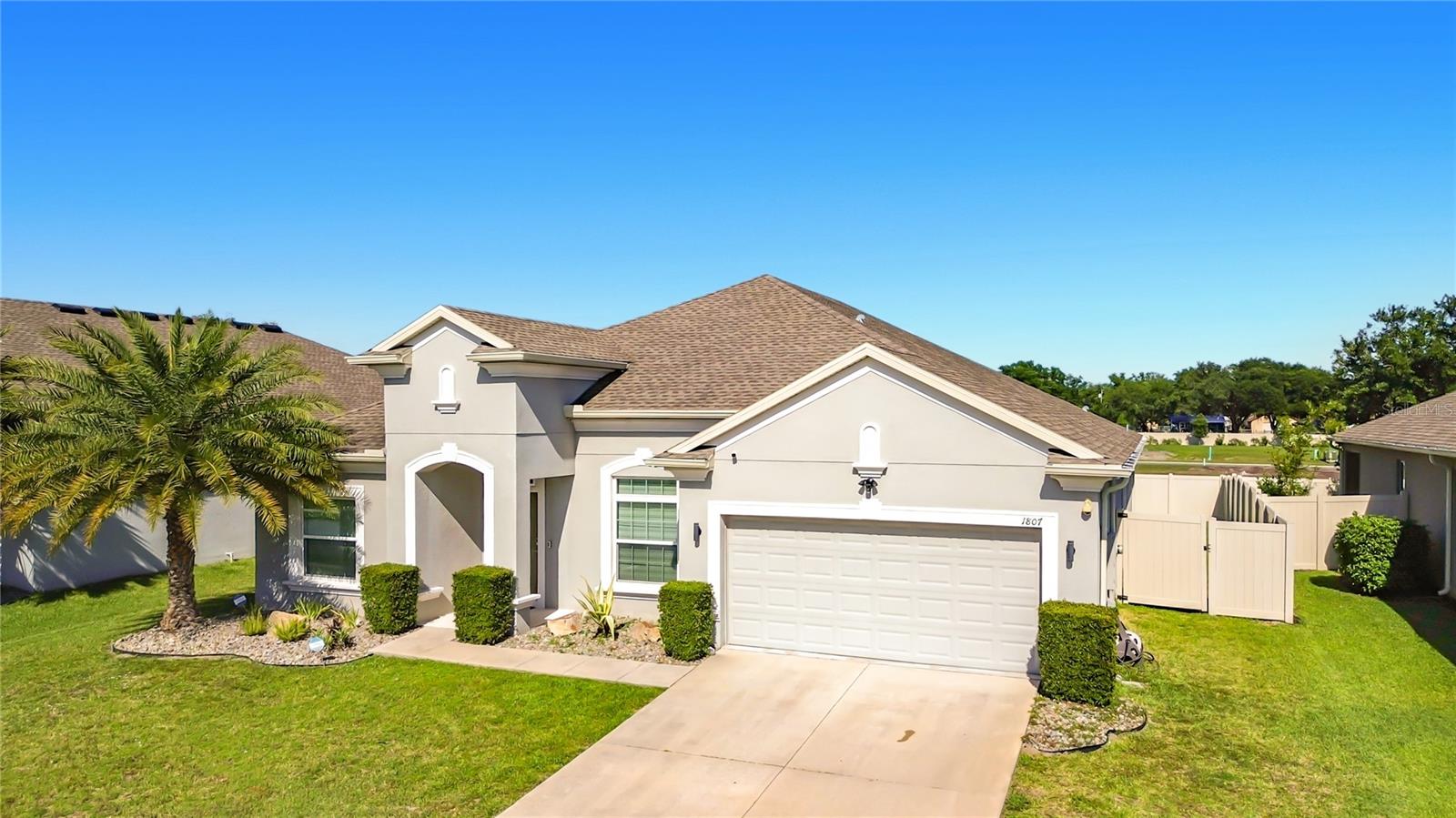 1807 WESTERHAM AVENUE