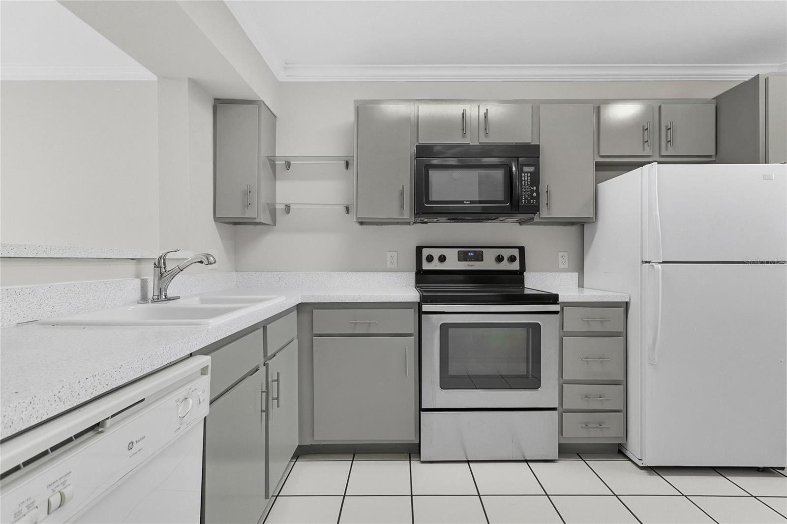 THE ARBORS AT HIDDEN LAKE SEC 2 - Residential