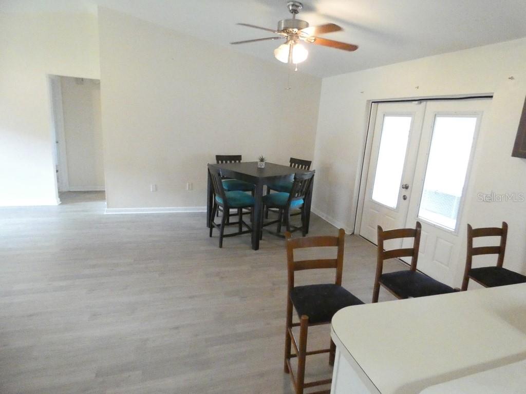 FOX LAKES - Residential