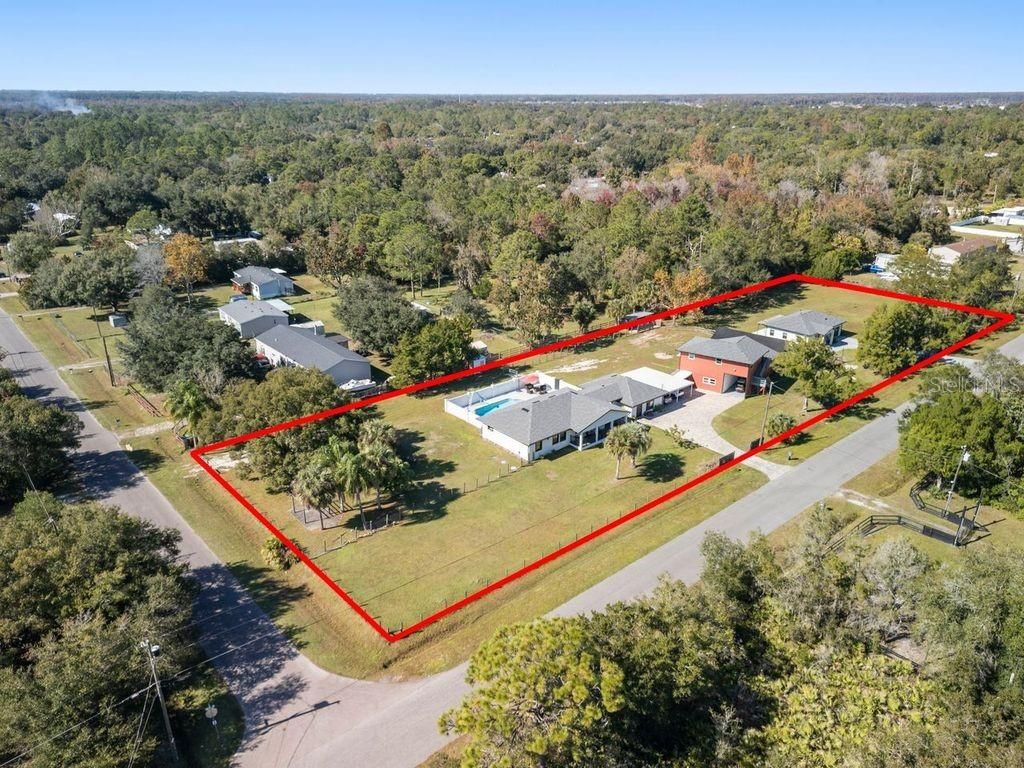 Photo of 2400 10th Street, Orlando, FL 32820 (MLS # O6385228)