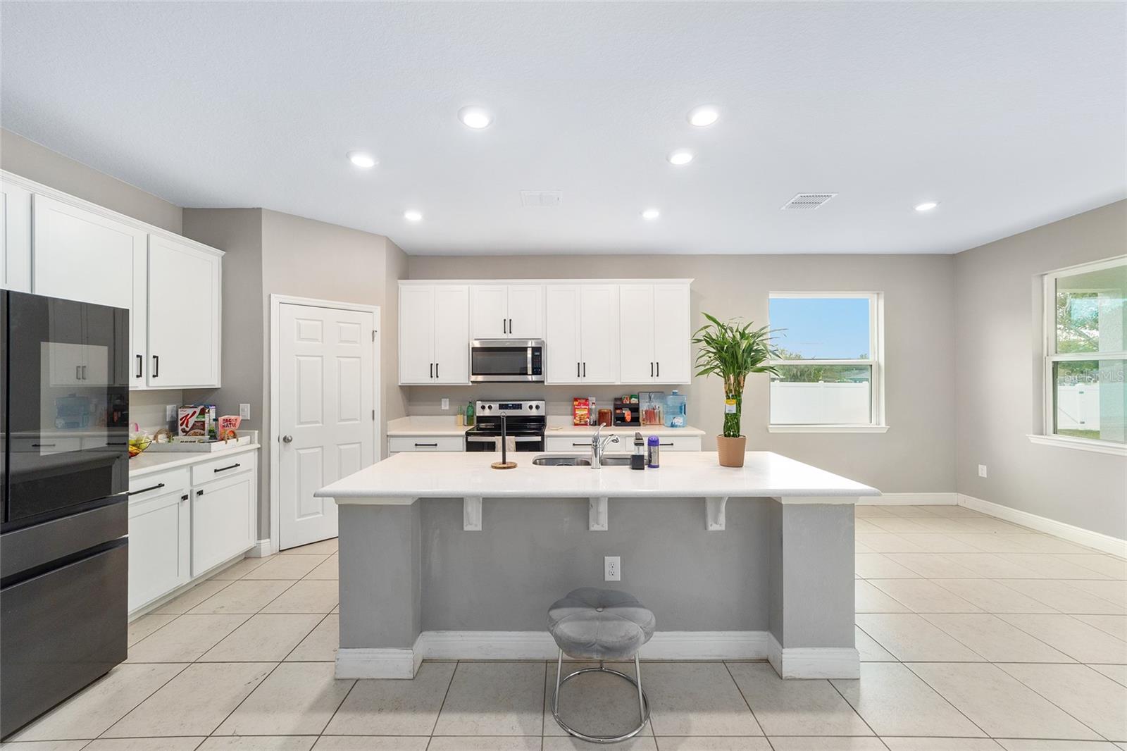 KINGSLAND COUNTRY ESTATES-WHISPERING PINES - Residential Lease