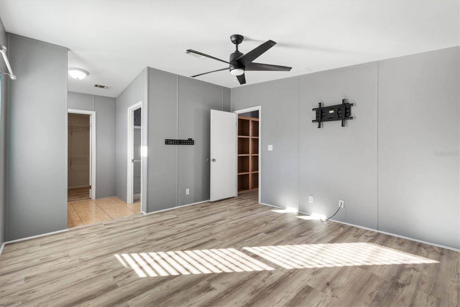 FRUITLAND PARK - Residential