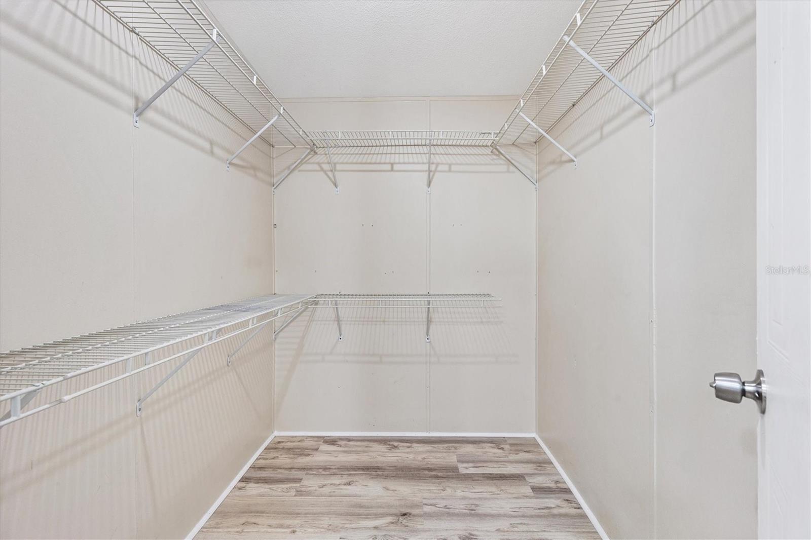 FRUITLAND PARK - Residential