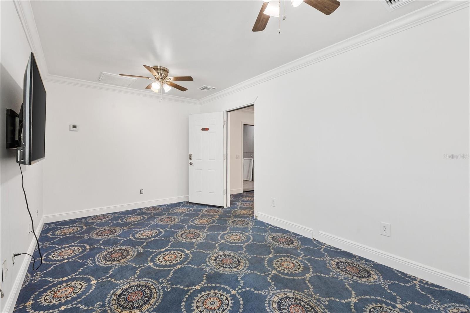 FRUITLAND PARK - Residential