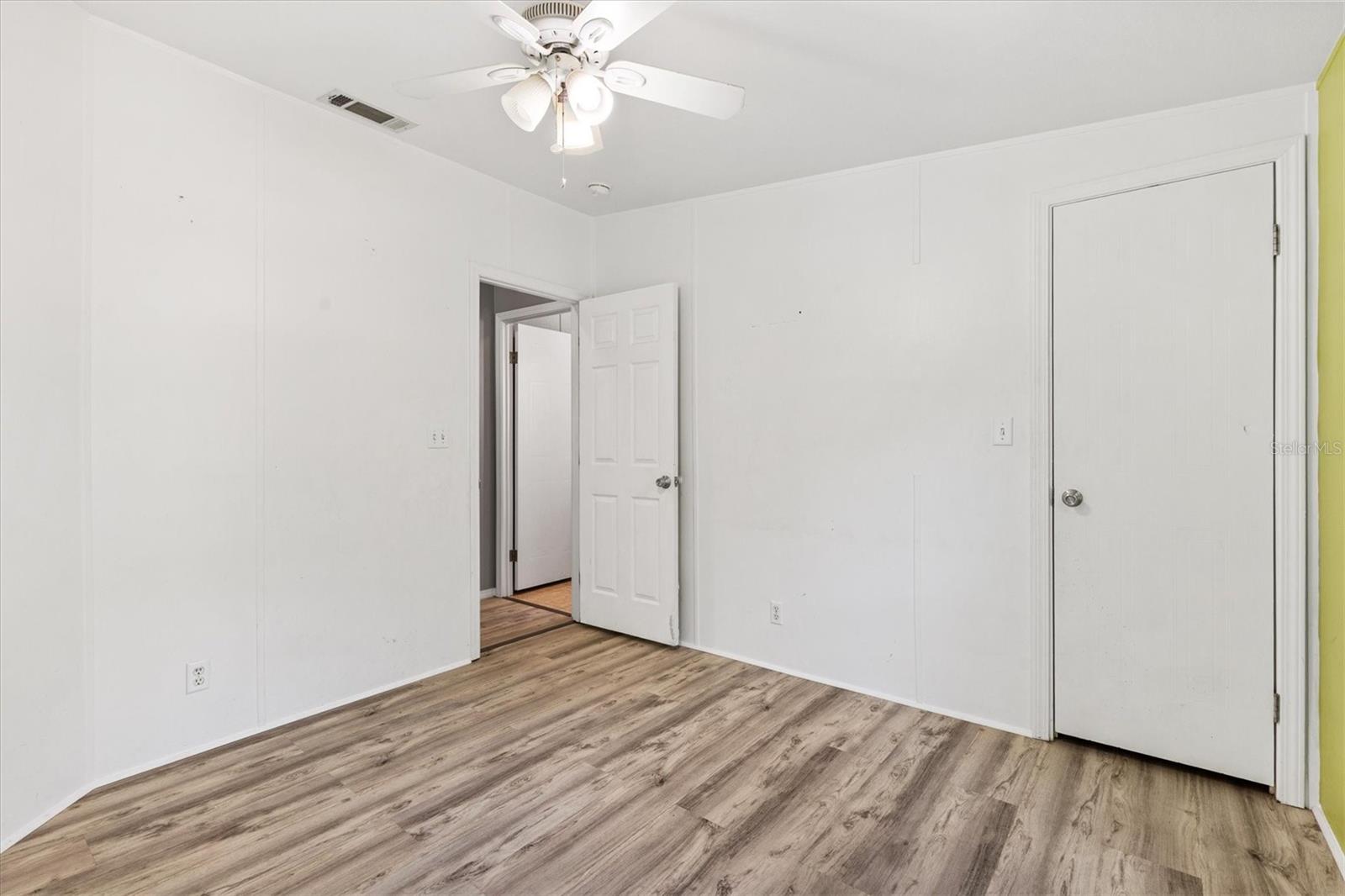 FRUITLAND PARK - Residential