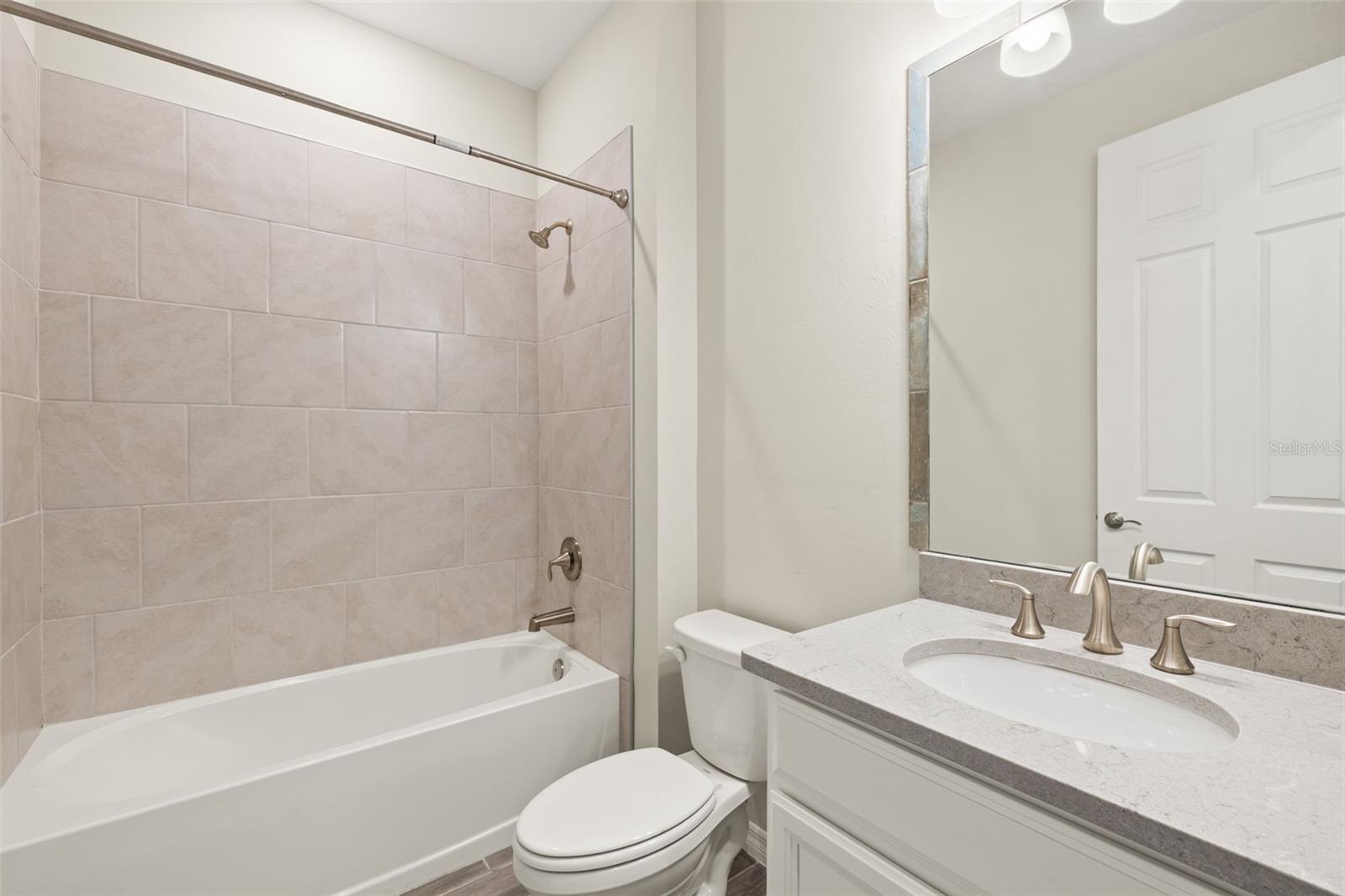 TOSCANA ISLES PH 5 UN 2 - Residential