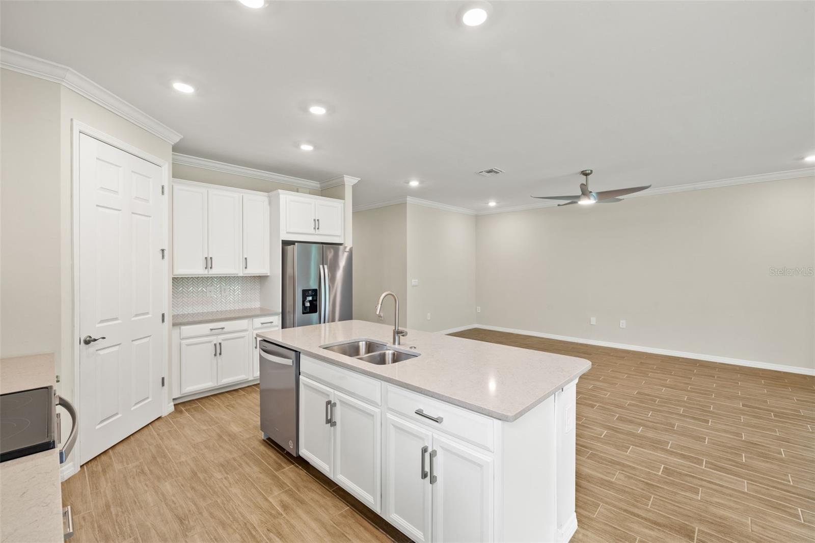 TOSCANA ISLES PH 5 UN 2 - Residential