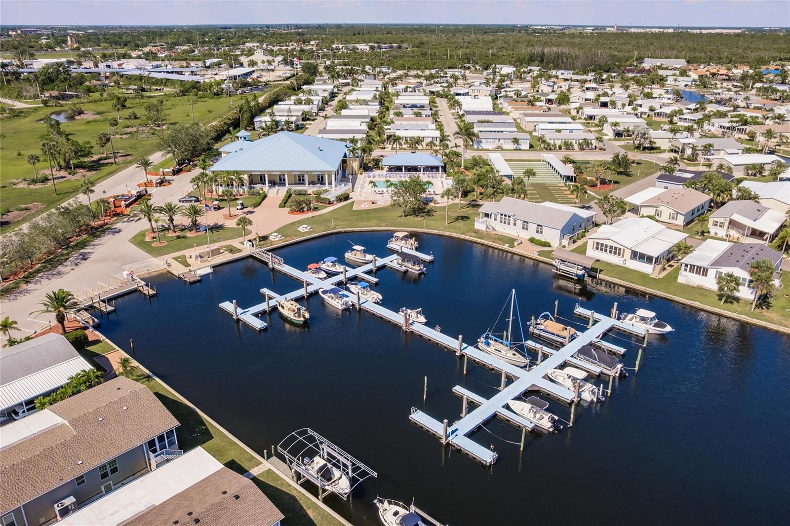 WINDMILL VILLAGE - Residential