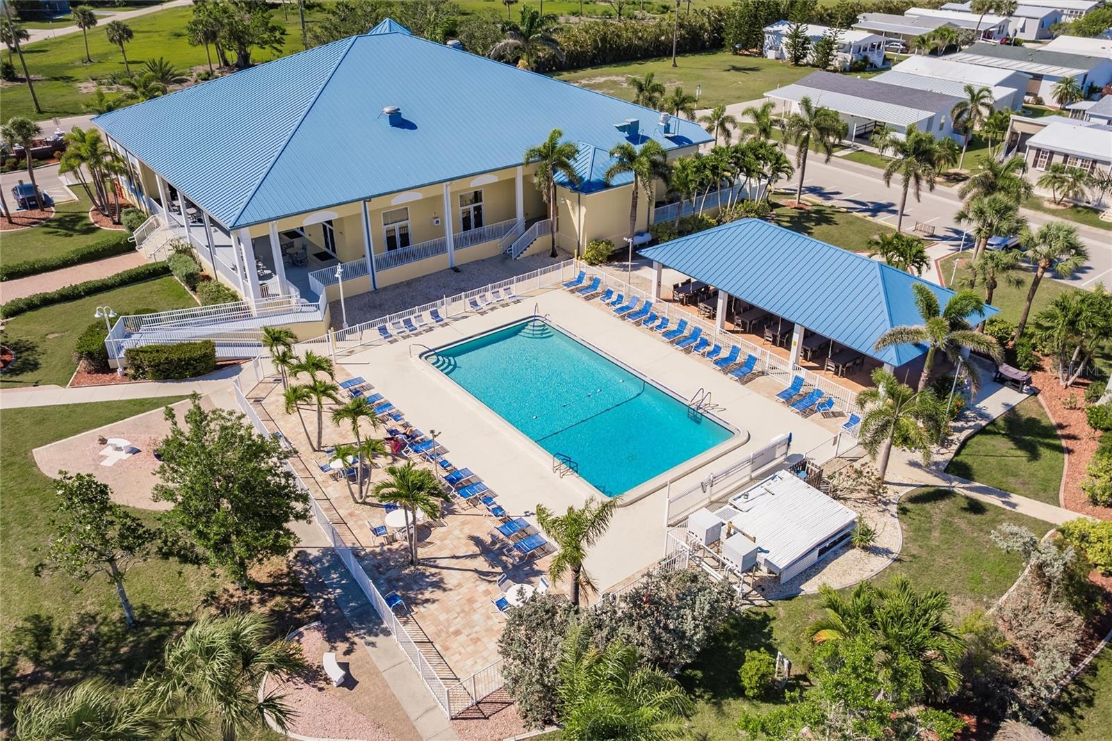 WINDMILL VILLAGE - Residential