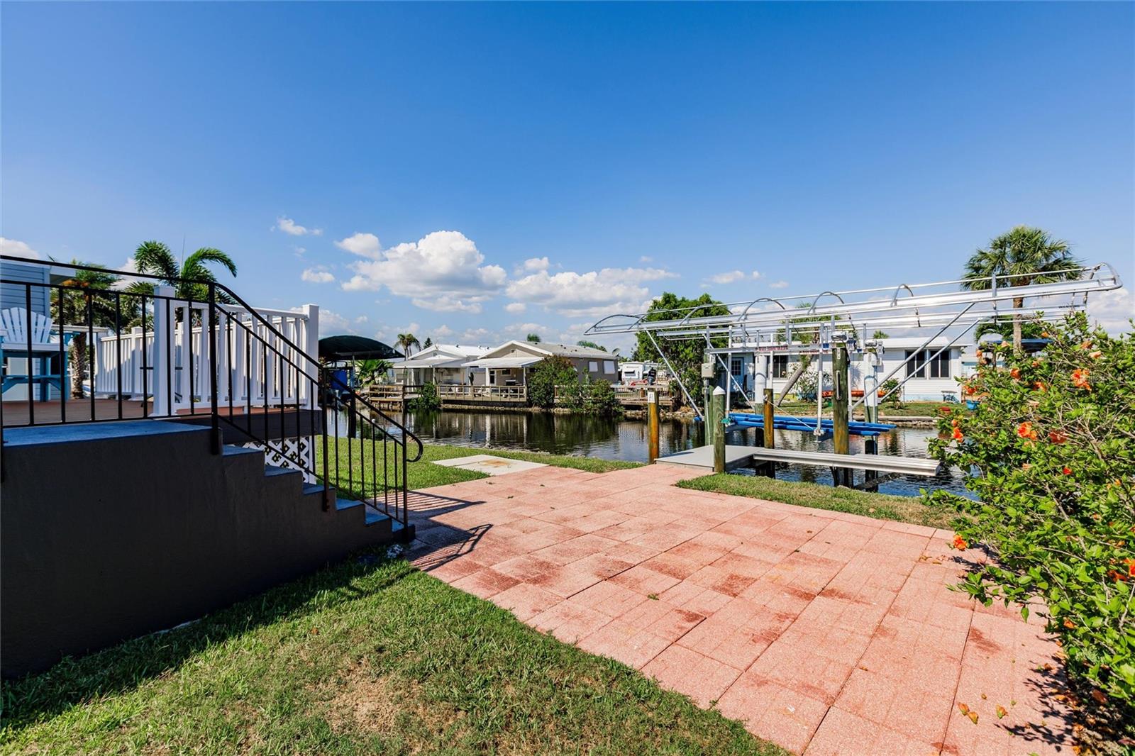 WINDMILL VILLAGE - Residential