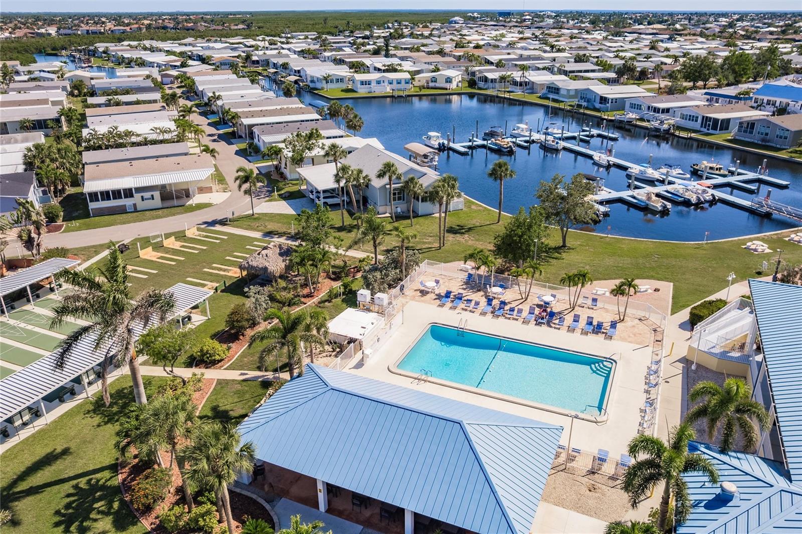 WINDMILL VILLAGE - Residential