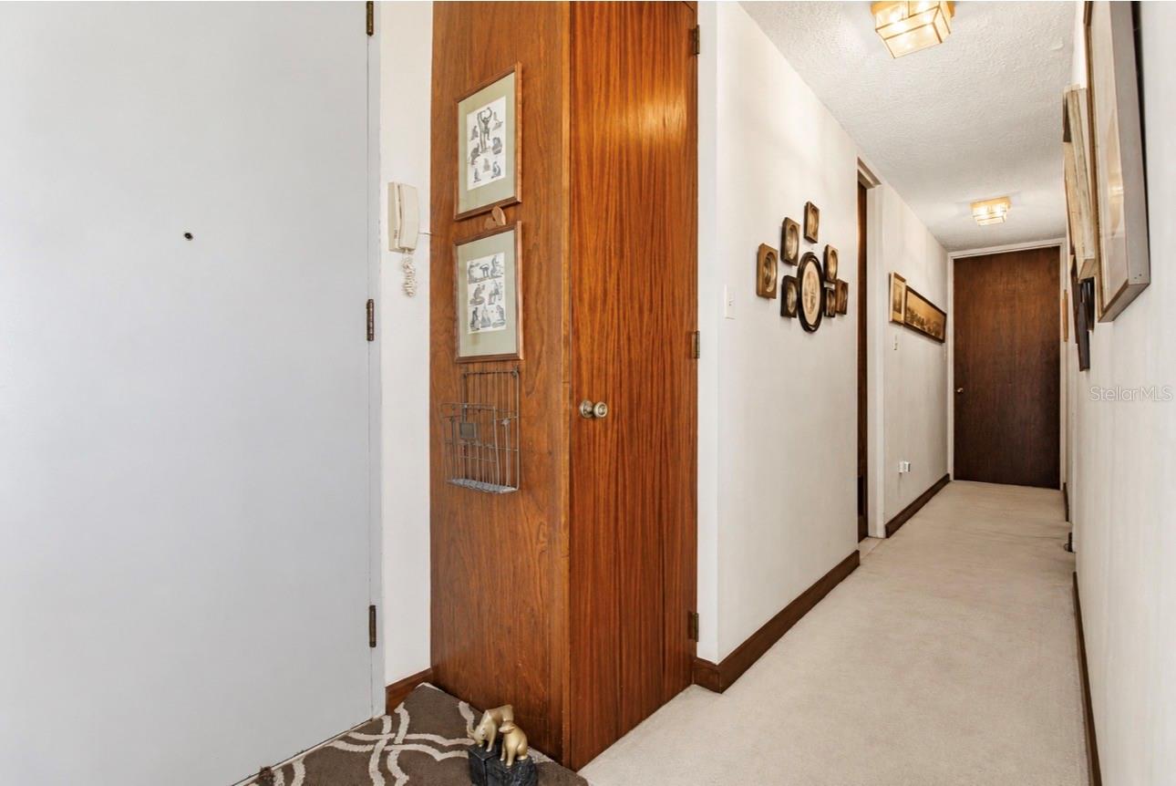 14-A CONDOMINIO MANSIONES DE GARDEN HILLS 1