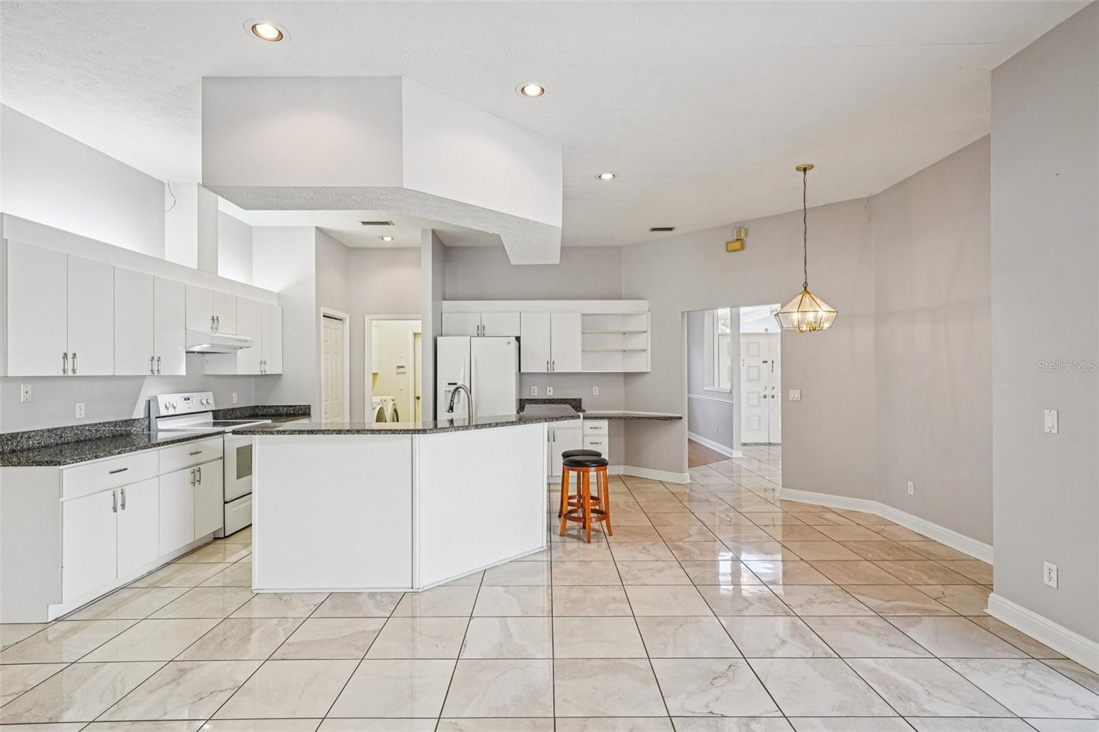 PARKLAND ESTATES EAST - Residential