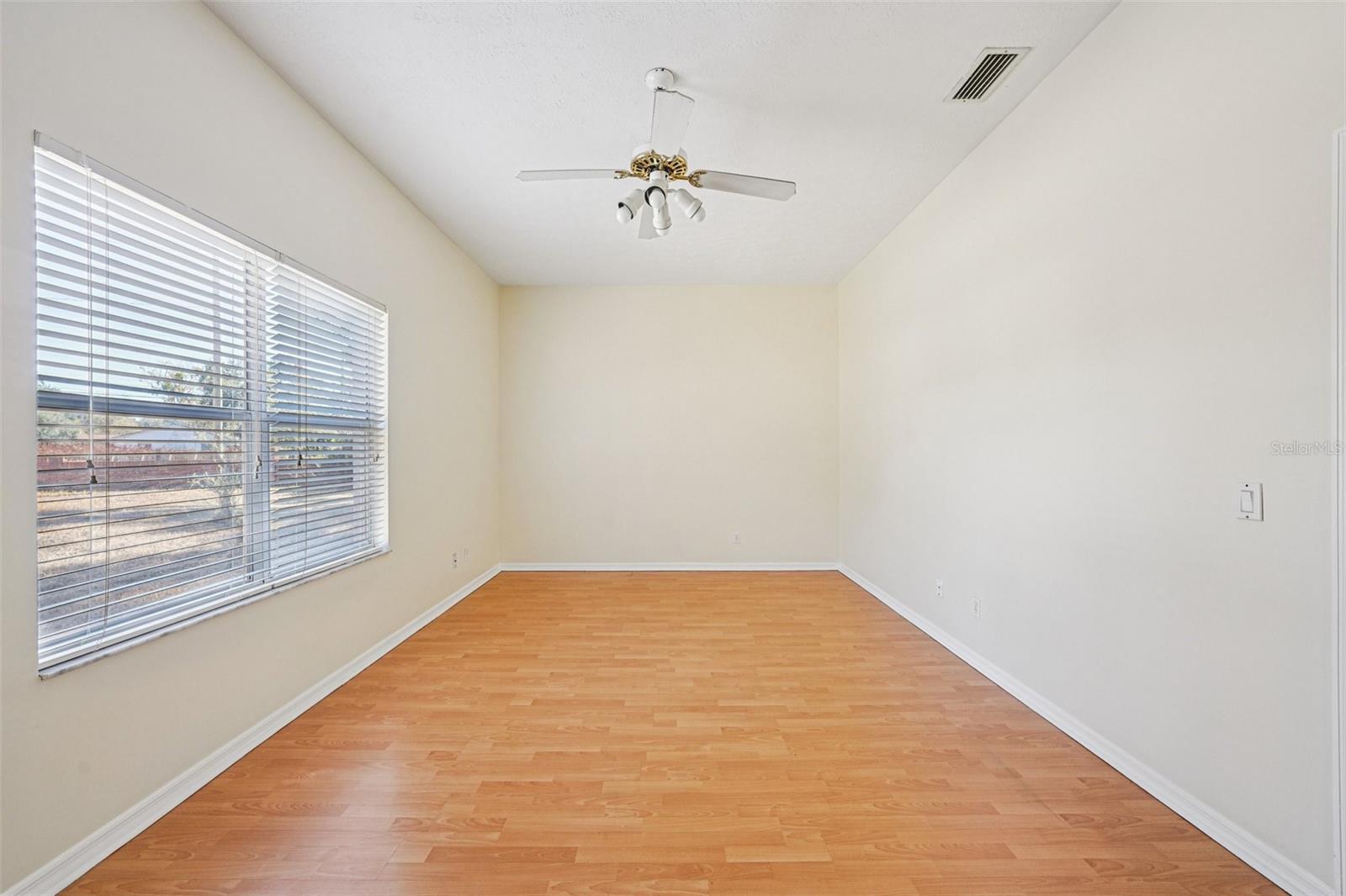 PARKLAND ESTATES EAST - Residential