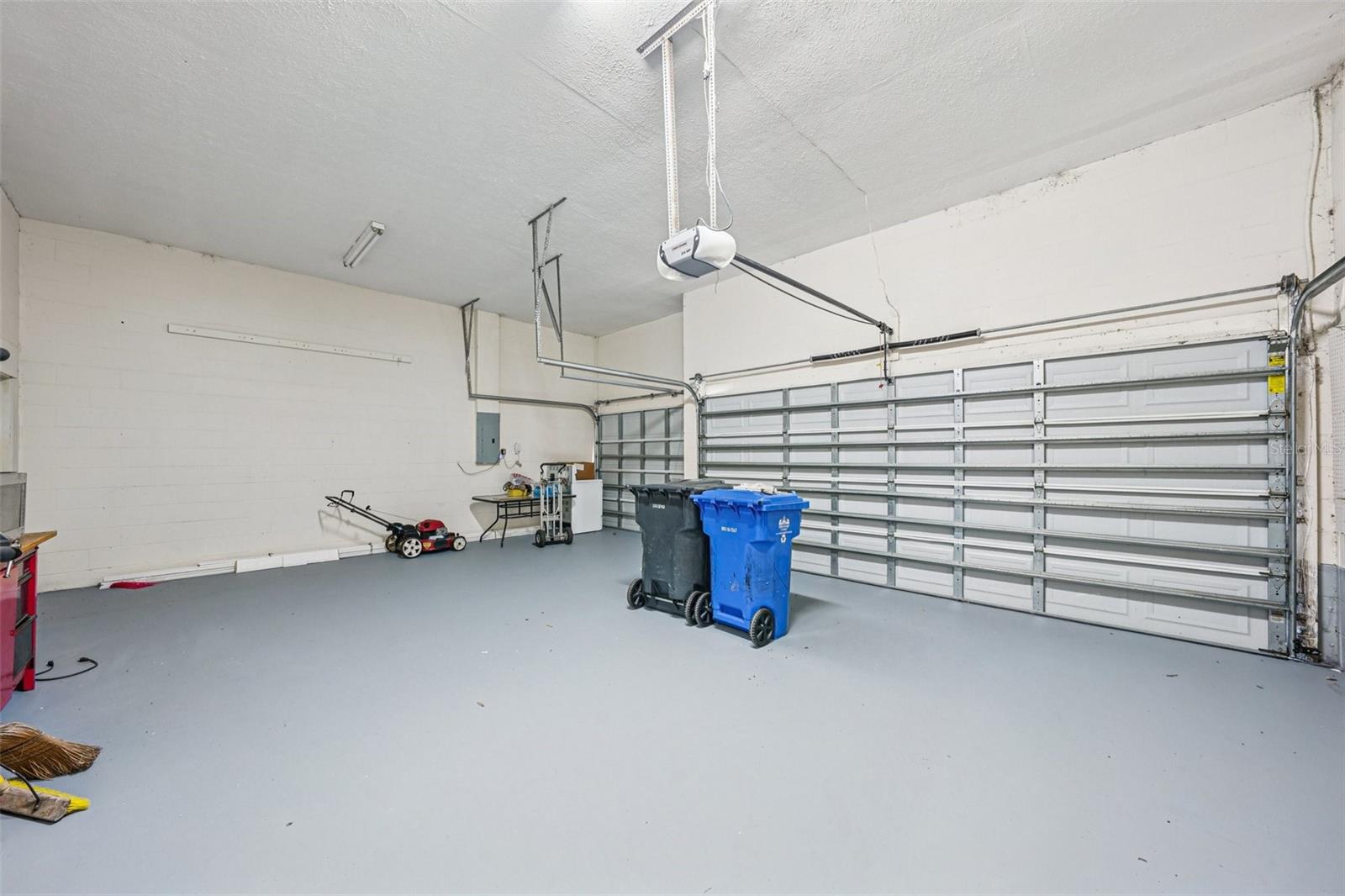 PARKLAND ESTATES EAST - Residential