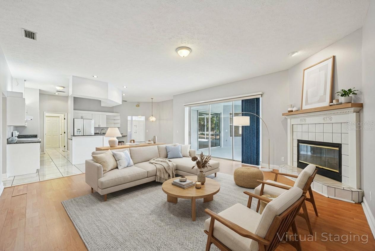 PARKLAND ESTATES EAST - Residential