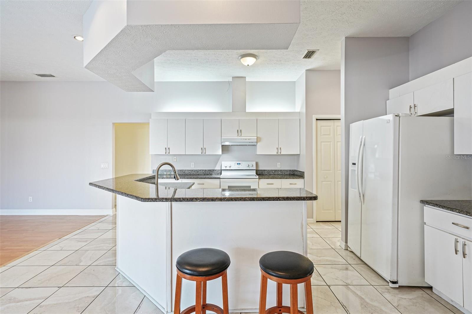 PARKLAND ESTATES EAST - Residential