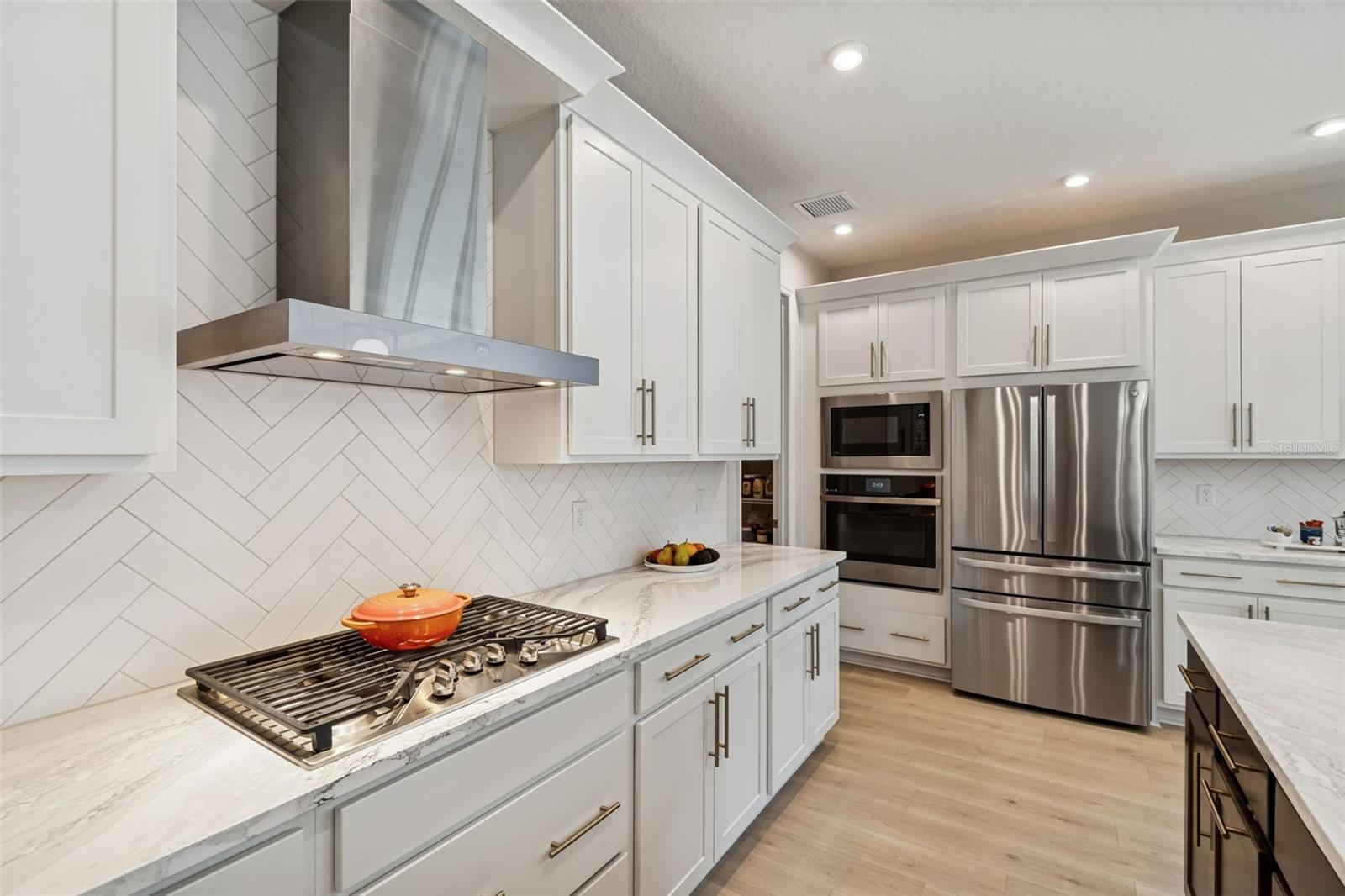 CRESSWIND/LK HARRIS PH 1 - Residential