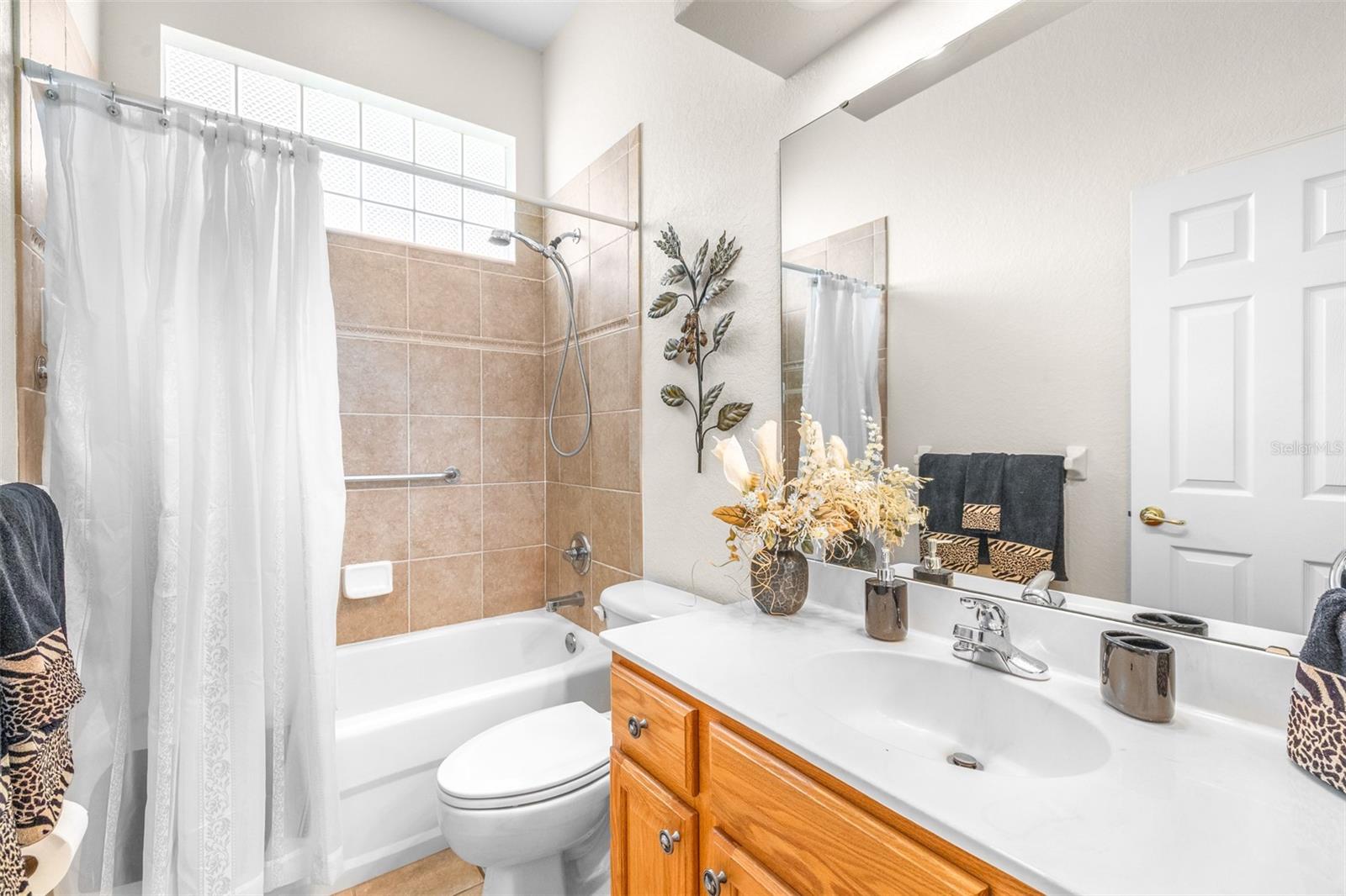 HUNTINGTON HILLS PH 03 - Residential