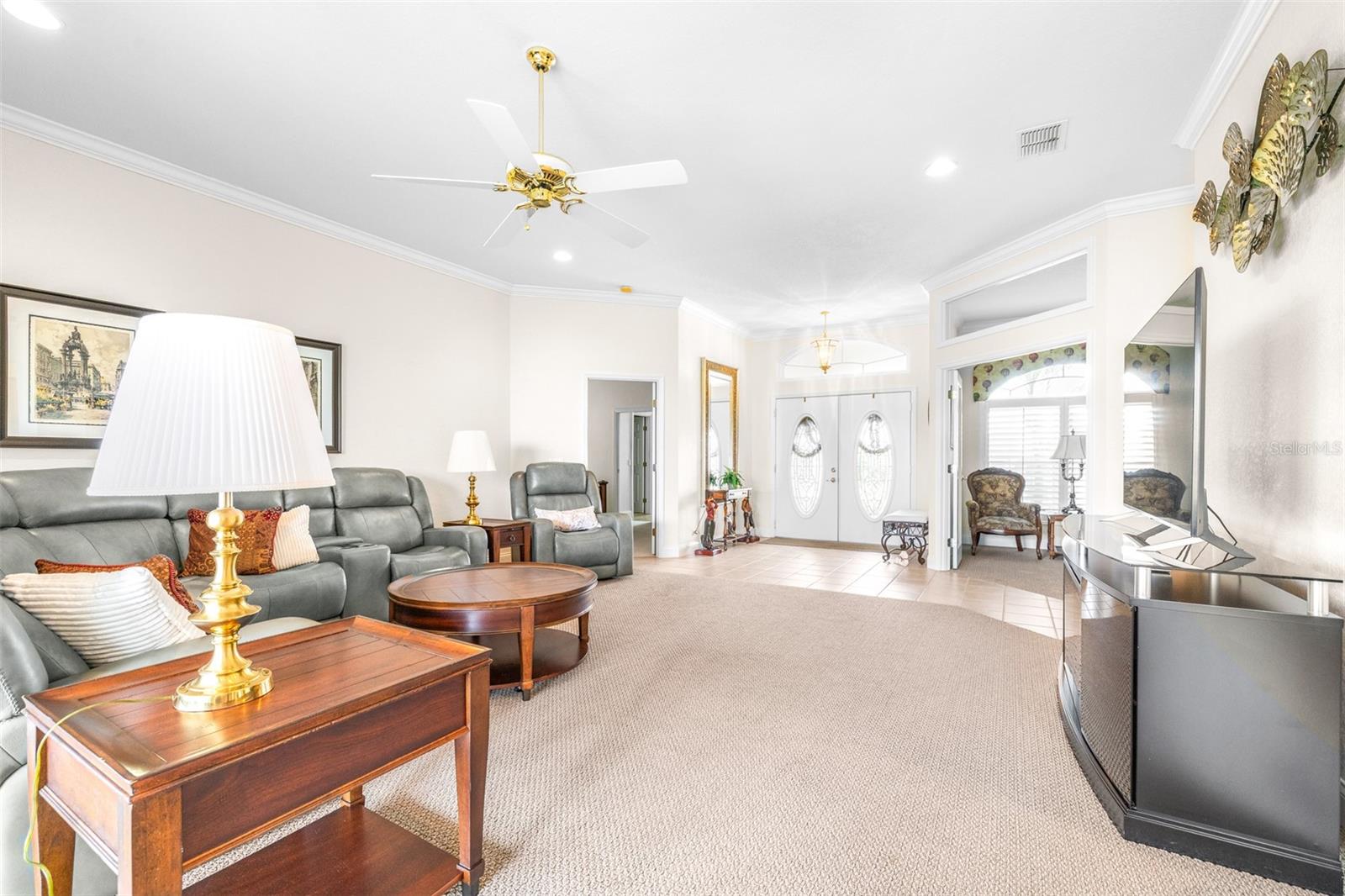 6758 HUNTINGTON HILLS BOULEVARD