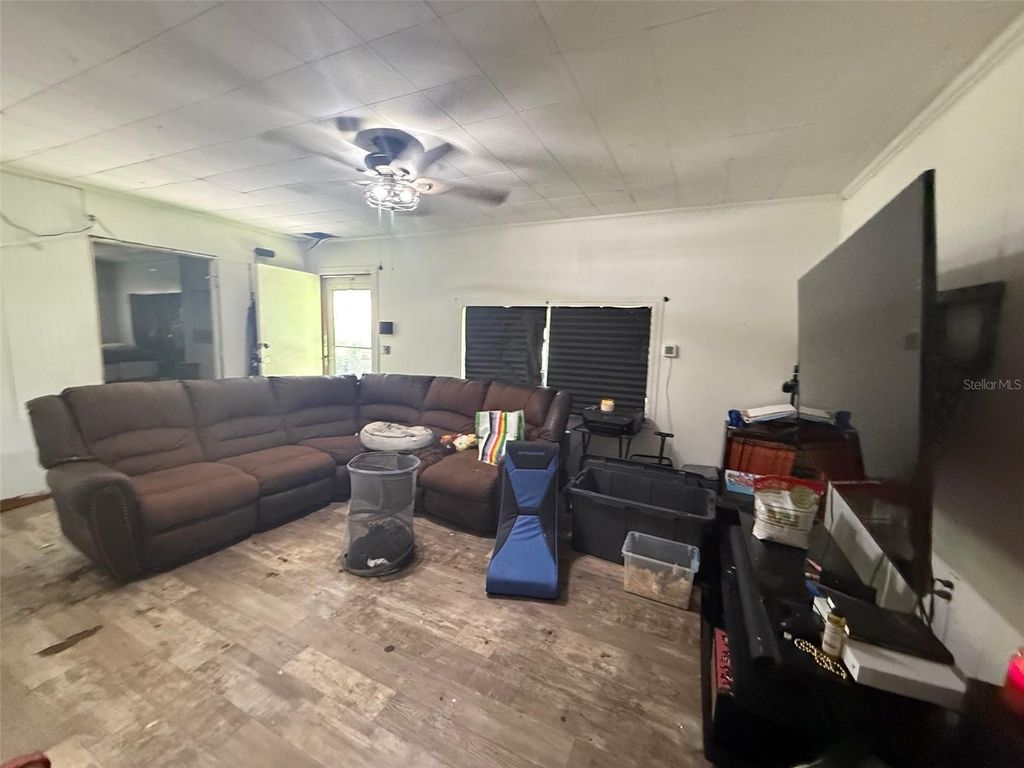 Photo of 2905 Jim Johnson Road, Plant City, FL 33566 (MLS # TB8416170)