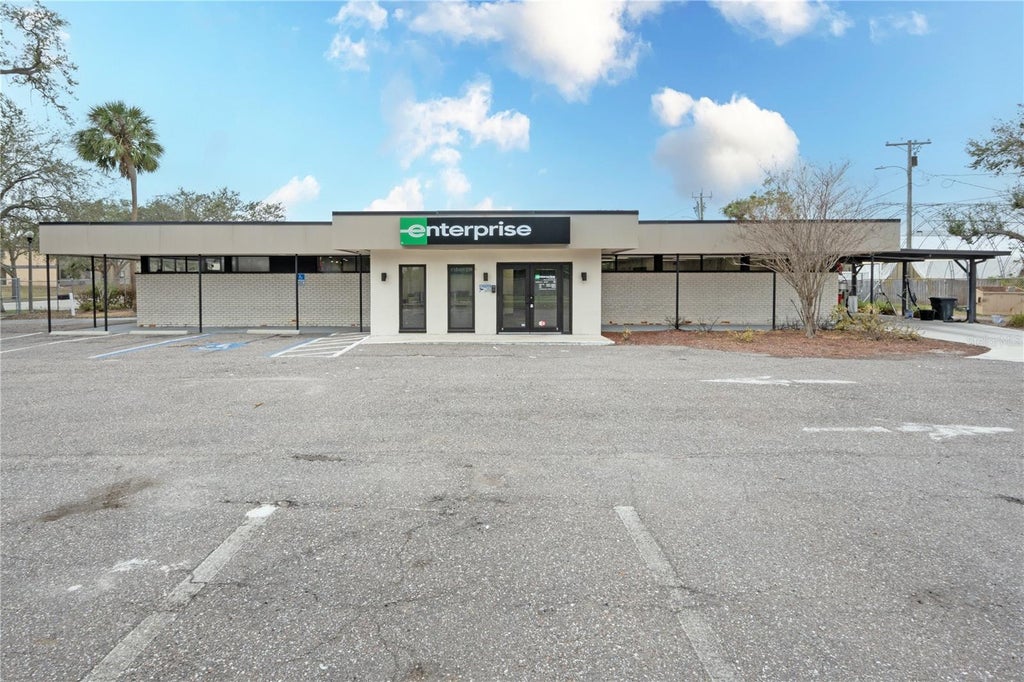 Photo of 313 18th Ave S Street, St Petersburg, FL 33705 (MLS # TB8540136)