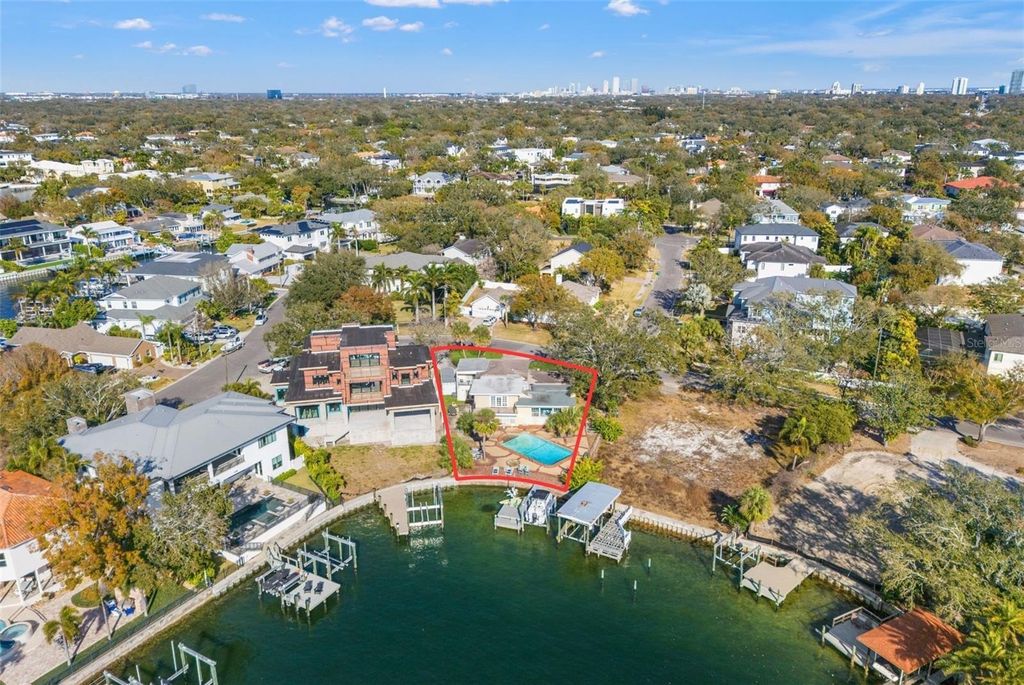 Photo of 2605 S Beach Drive, Tampa, FL 33629 (MLS # TB8475908)