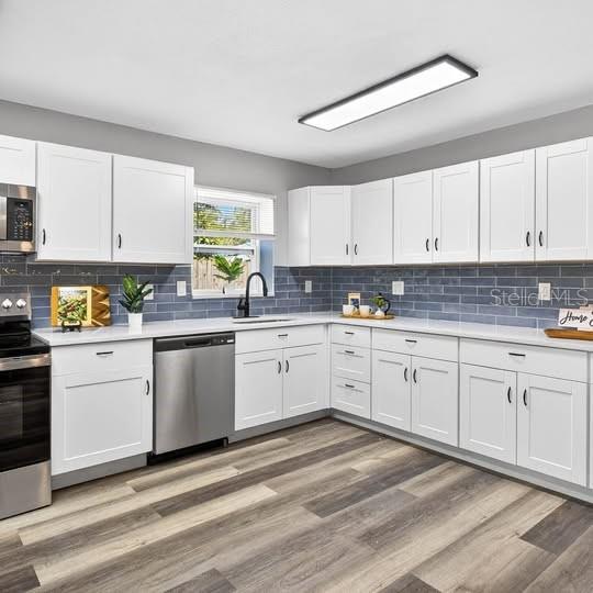 MEADOW LAWN 13TH ADD - Residential