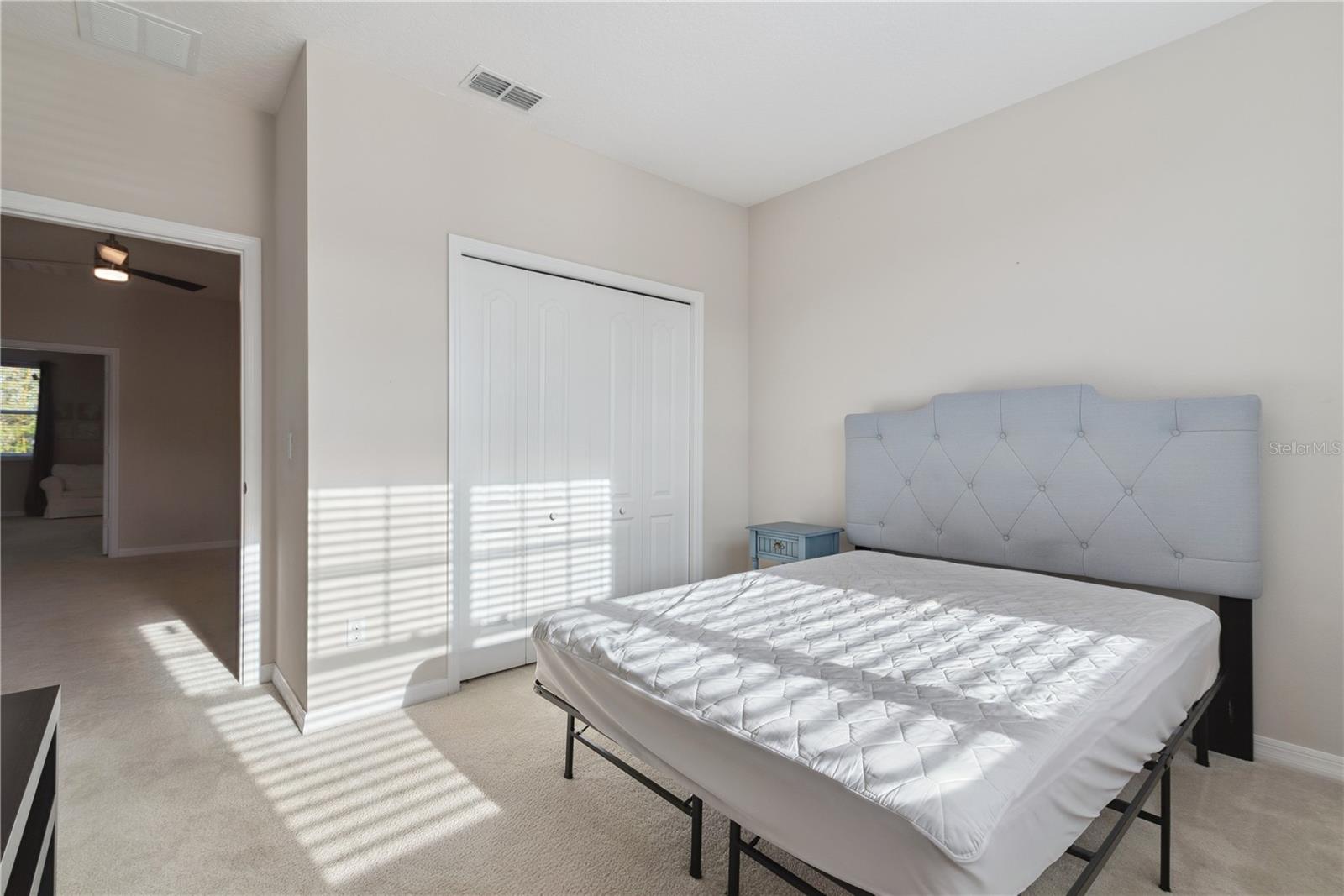 HICKORY HAMMOCK - Residential