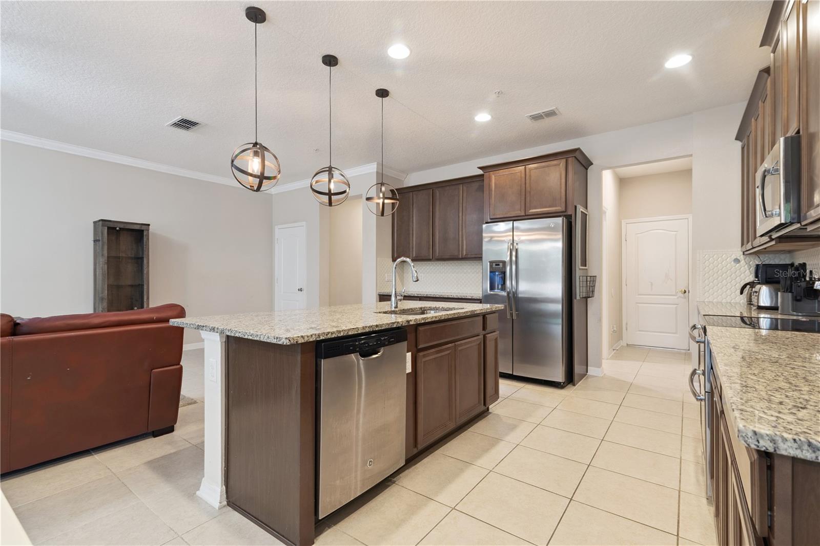 HICKORY HAMMOCK - Residential