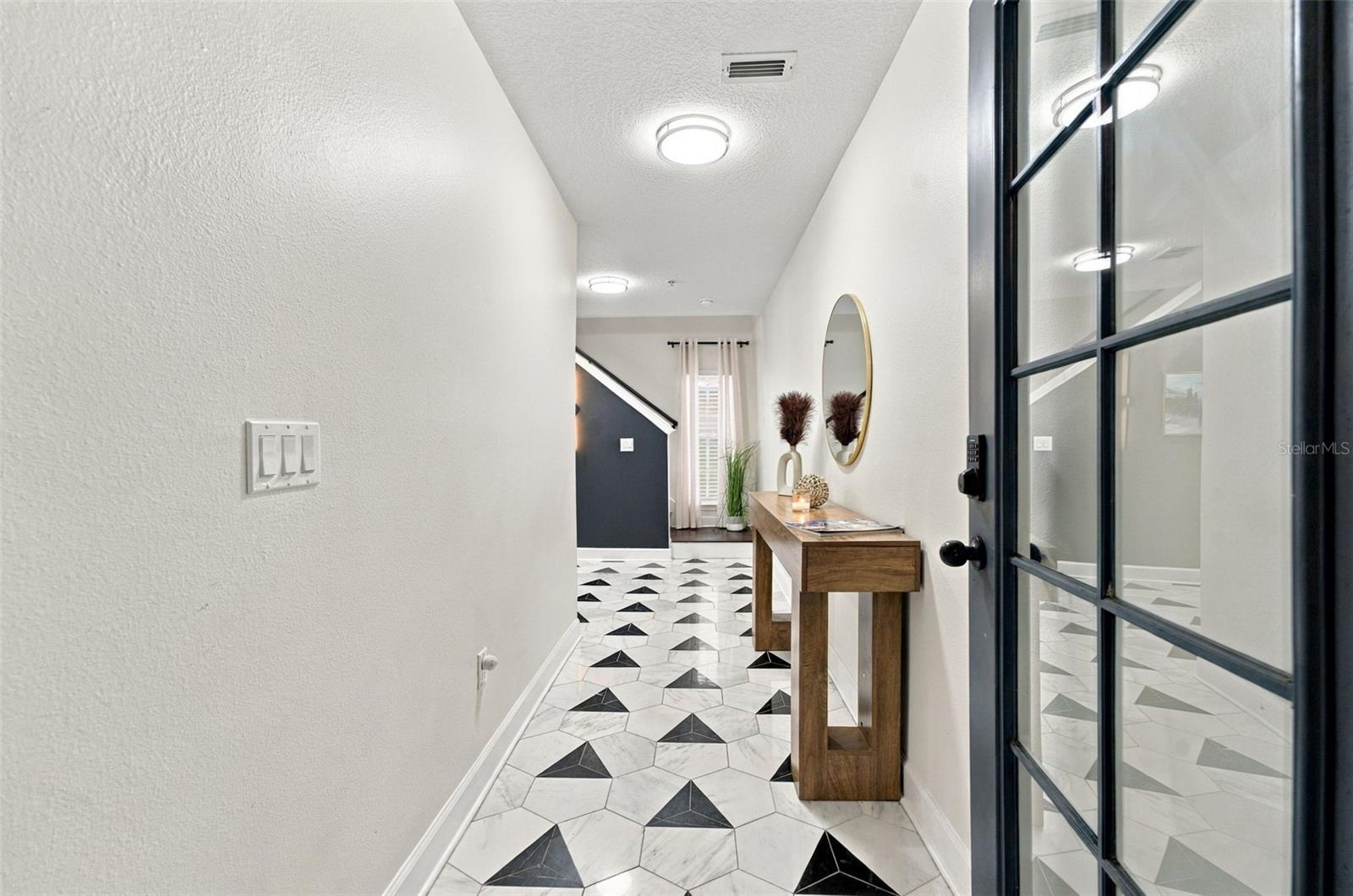 3111 W DE LEON STREET 9