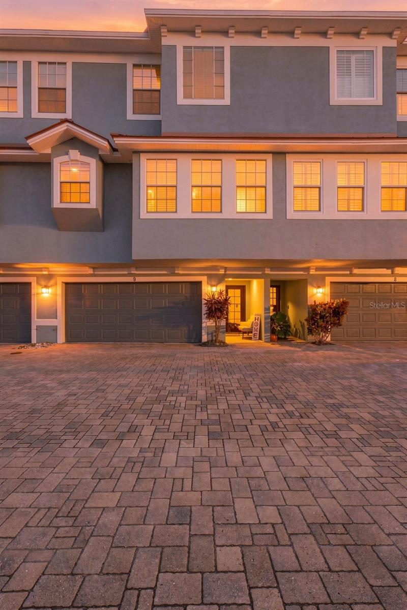 Photo of 3111 W De Leon Street #9, Tampa, FL 33609 (MLS # TB8556522)