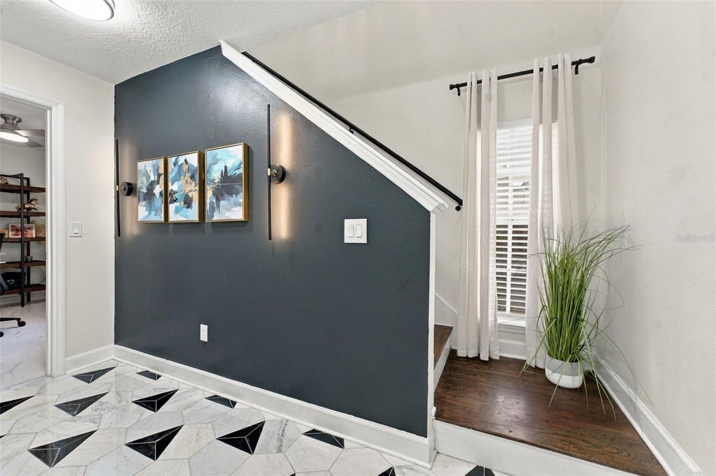Photo of 3111 W De Leon Street #9, Tampa, FL 33609 (MLS # TB8556522)