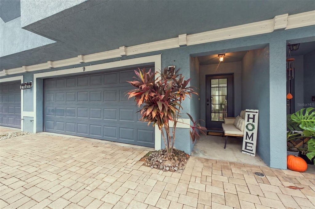 Photo of 3111 W De Leon Street #9, Tampa, FL 33609 (MLS # TB8556522)