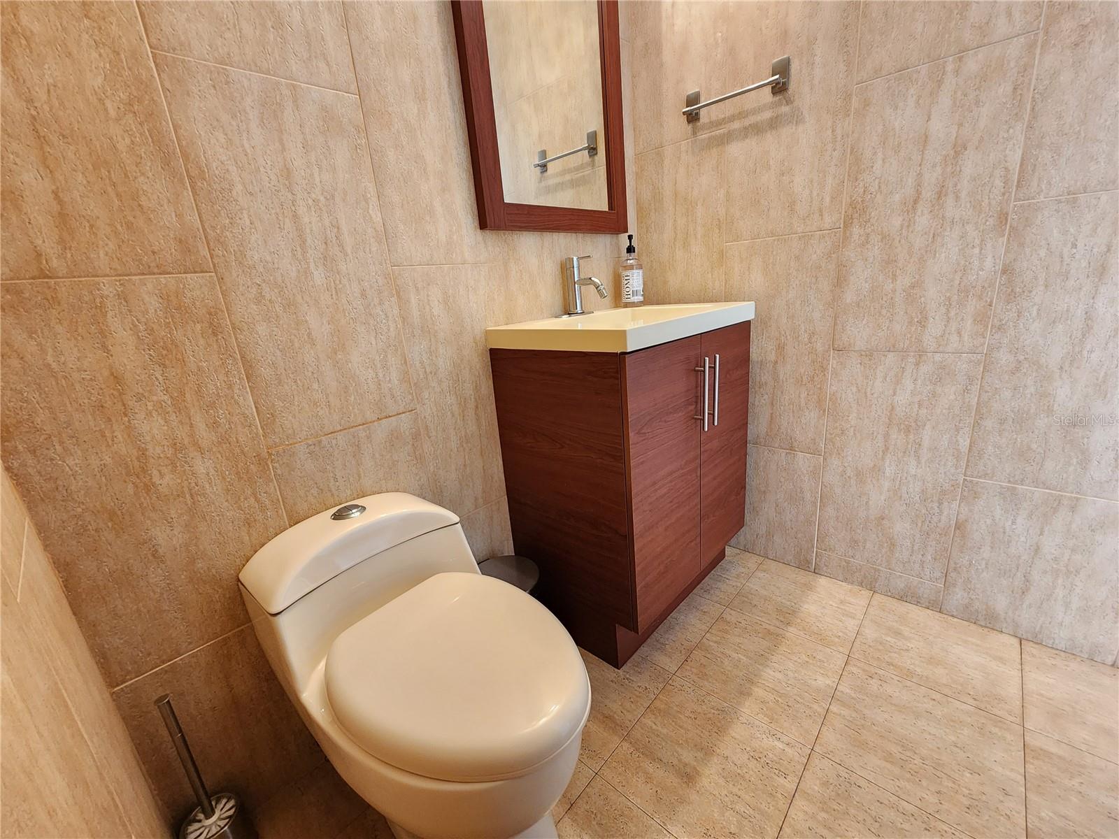 30 BORBON AVENUE A506