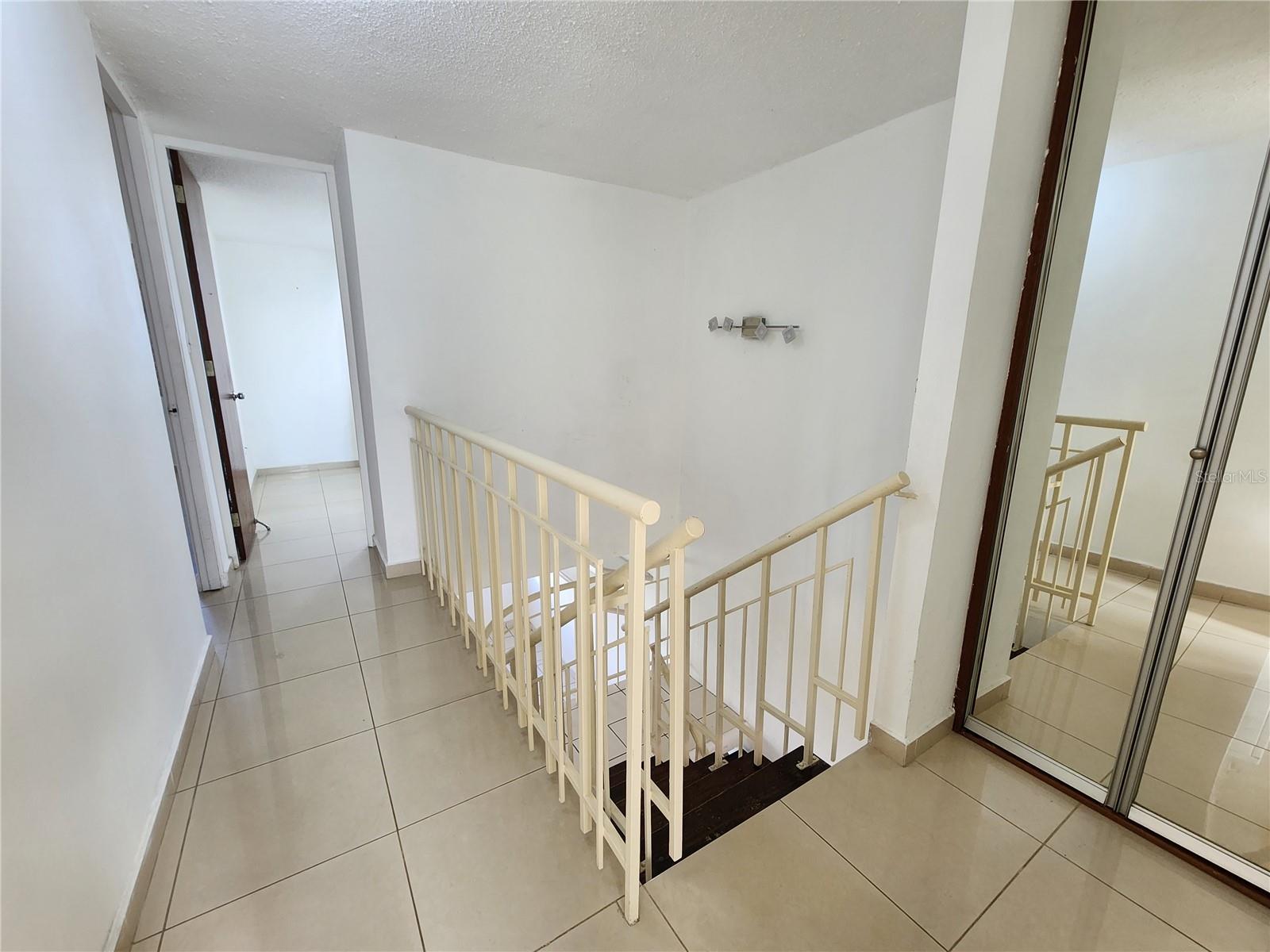 CONDOMINIO PARQUE REAL - Residential