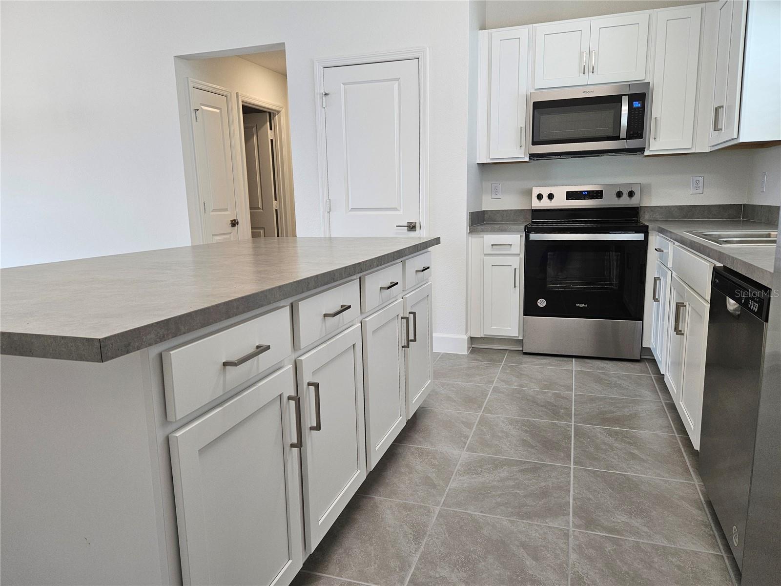 SANCTUARY PH 3B - Residential Lease