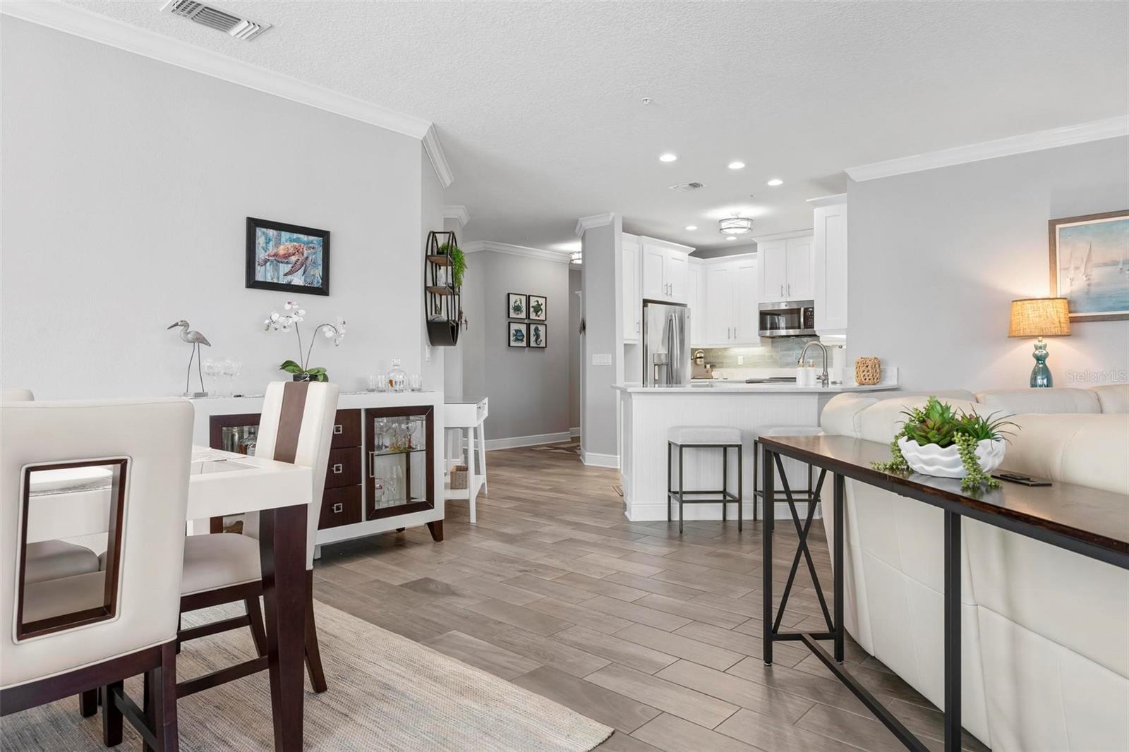 PALMA SOLA BAY CLUB PH 10 OR2746/0877 - Residential