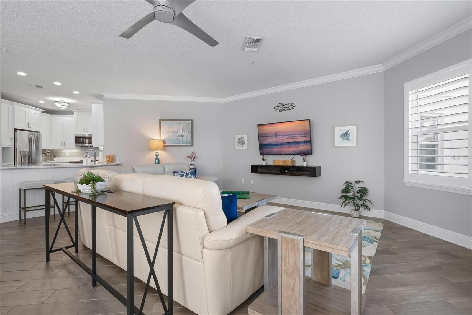 PALMA SOLA BAY CLUB PH 10 OR2746/0877 - Residential