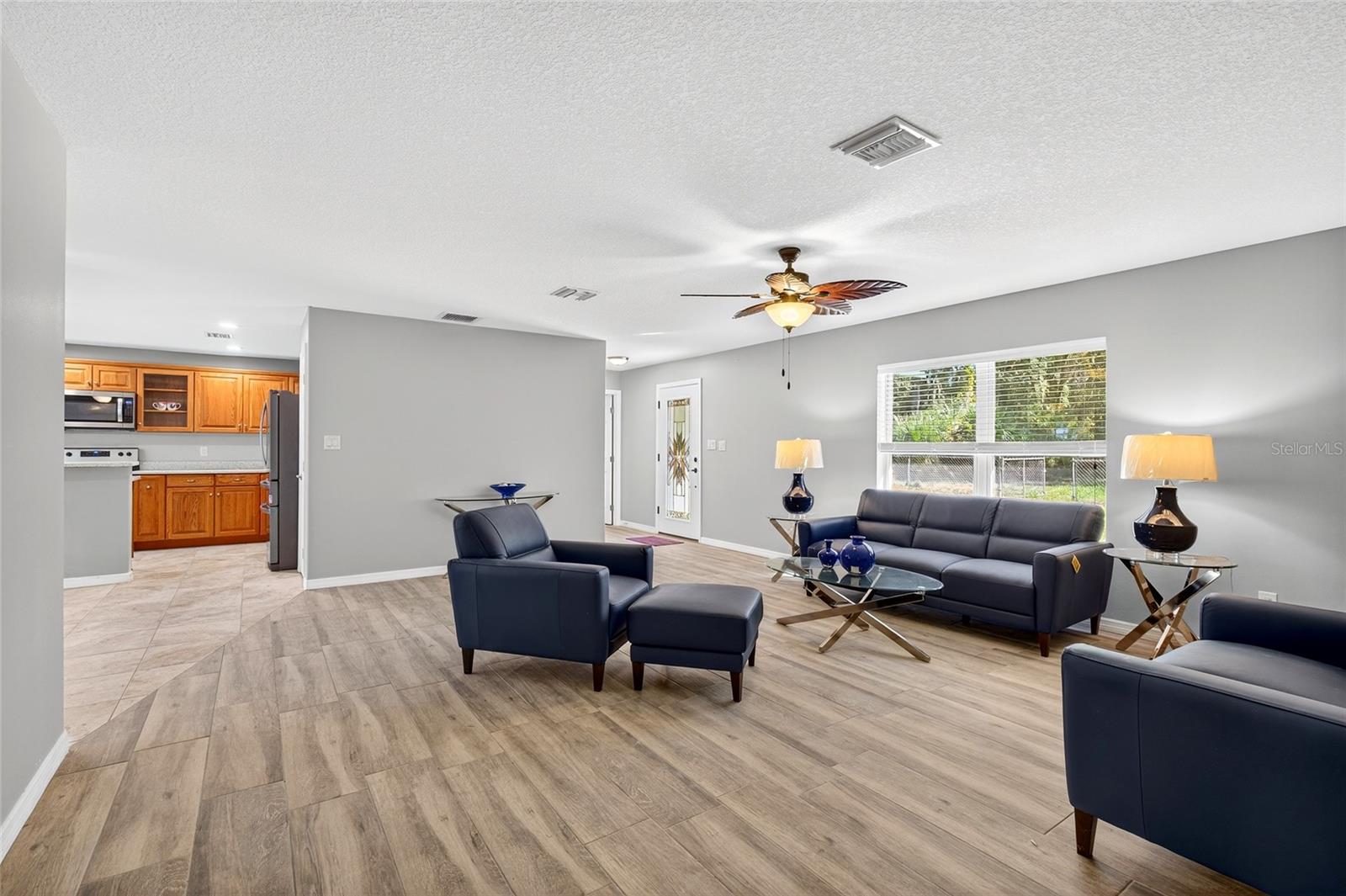 NON SUBDIVISION - Residential