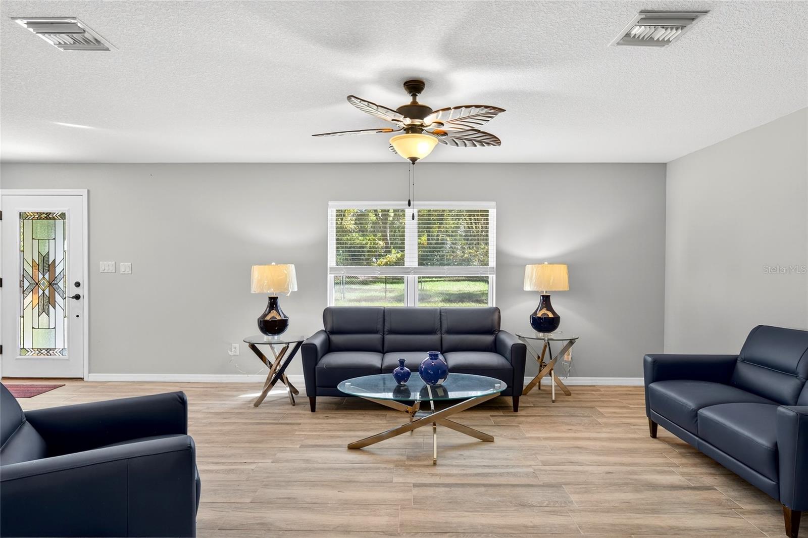 NON SUBDIVISION - Residential