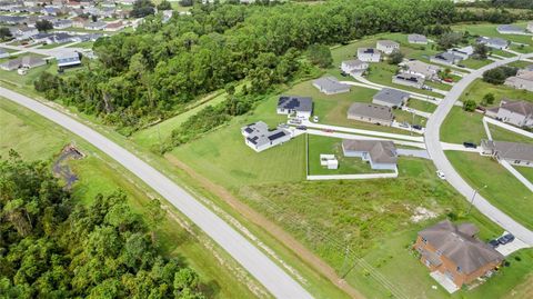 A home in POINCIANA