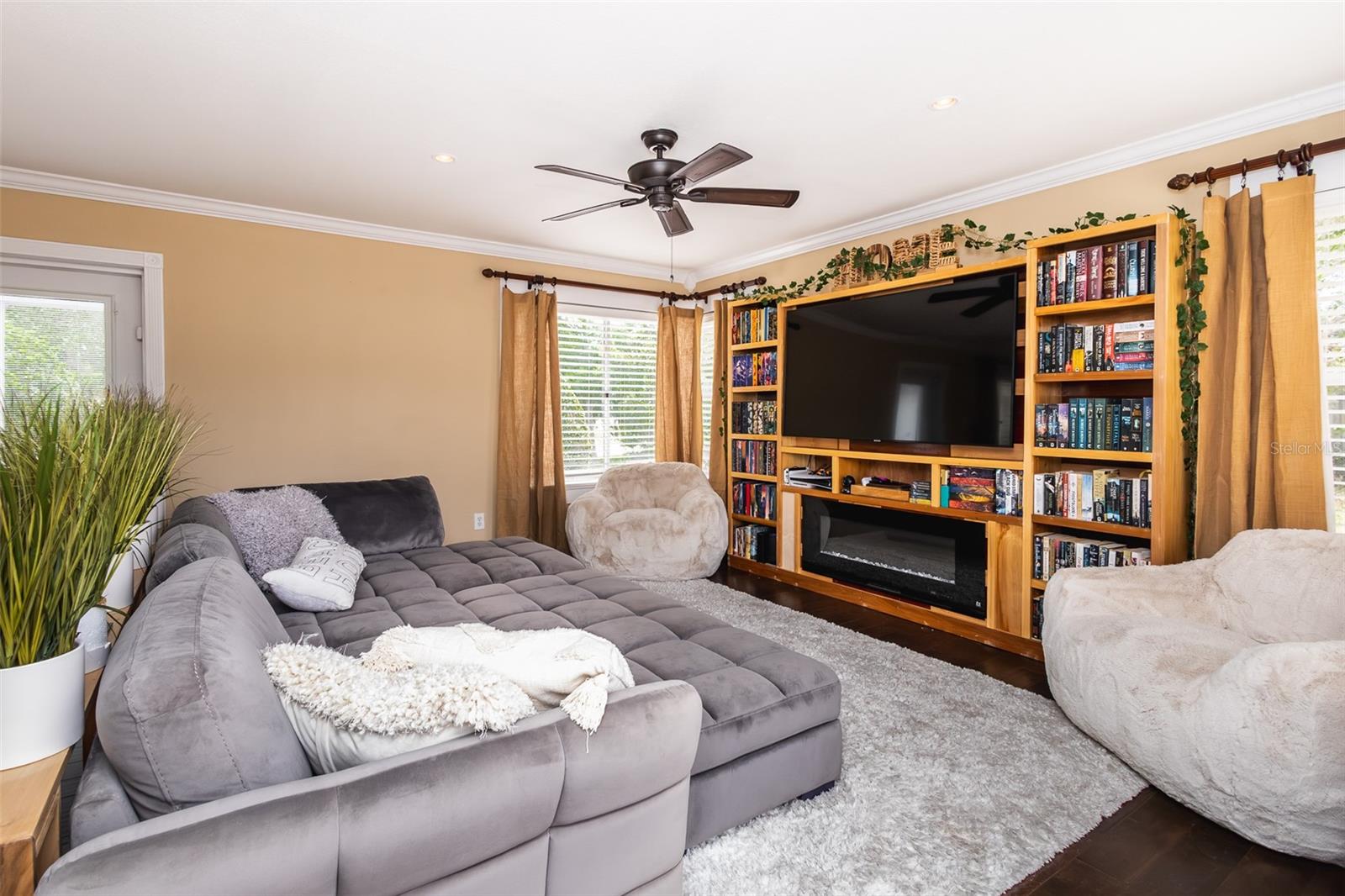 ORWIN MANOR STRATFORD SEC - Residential