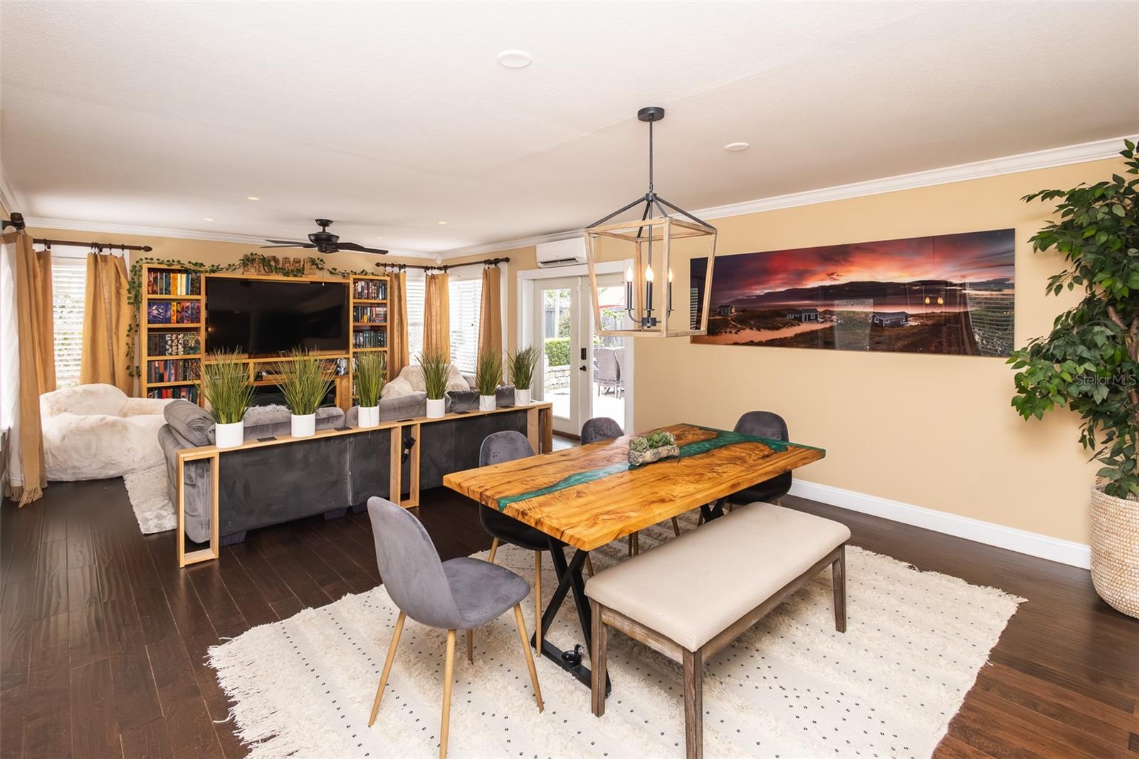ORWIN MANOR STRATFORD SEC - Residential