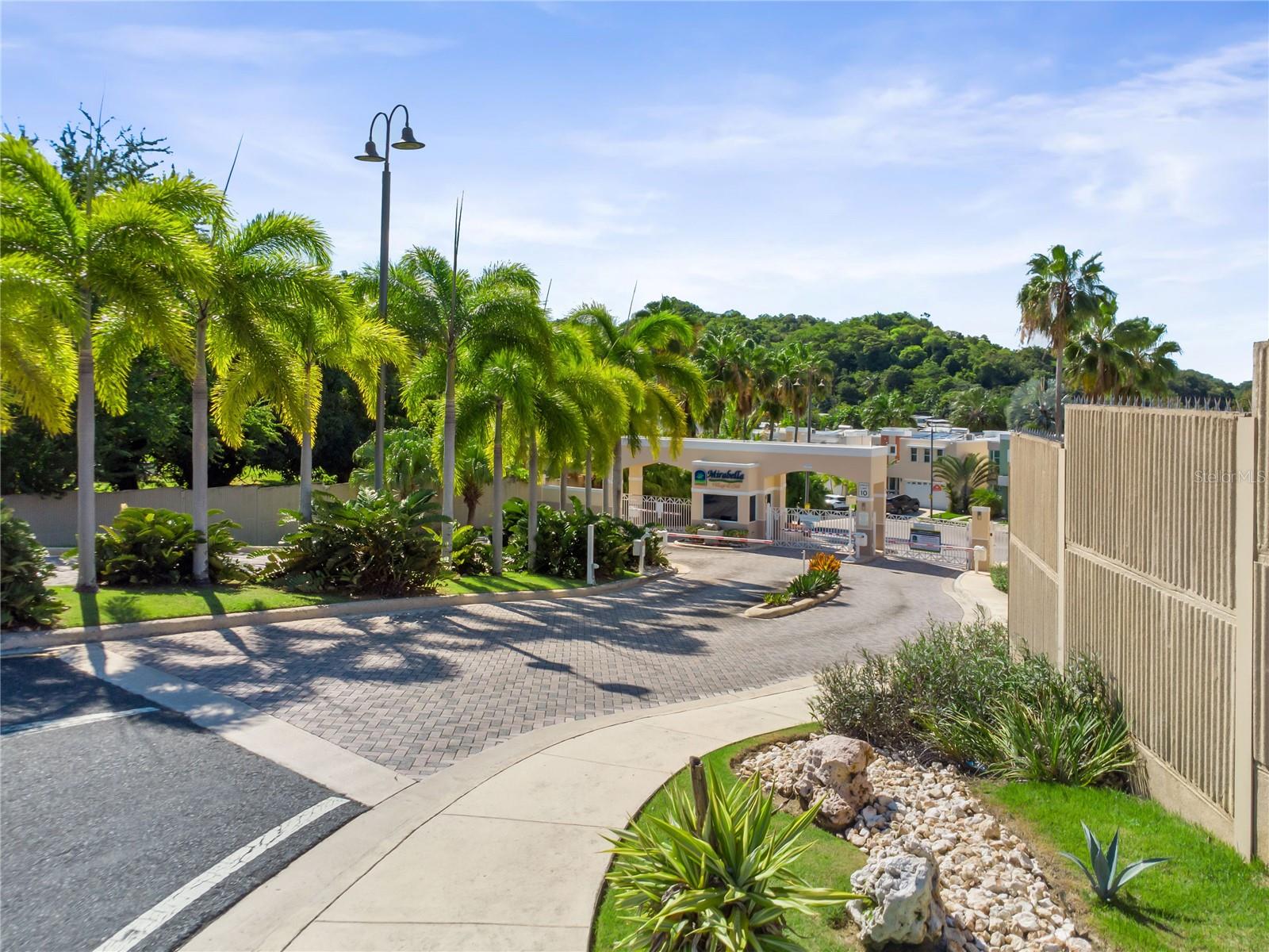 URB MIRABELLA VILLAGE AND CLUB - Residential