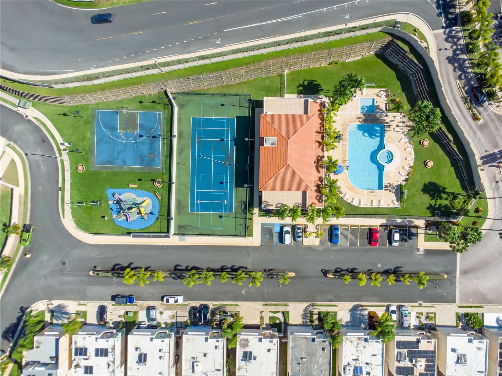 URB MIRABELLA VILLAGE AND CLUB - Residential